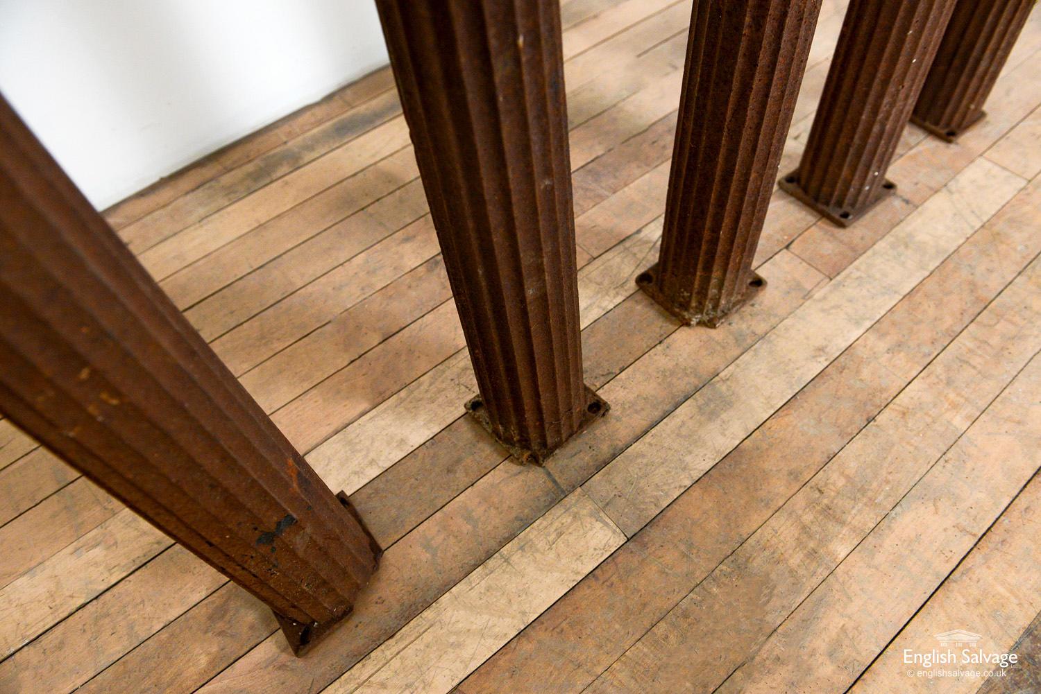 Five Small Cast Iron Fluted Columns, 20th Century For Sale 1