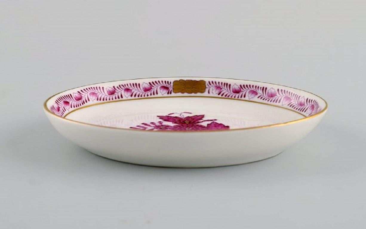 Hungarian Five Small Herend Porcelain Bowls with Hand-Painted Purple Flowers For Sale
