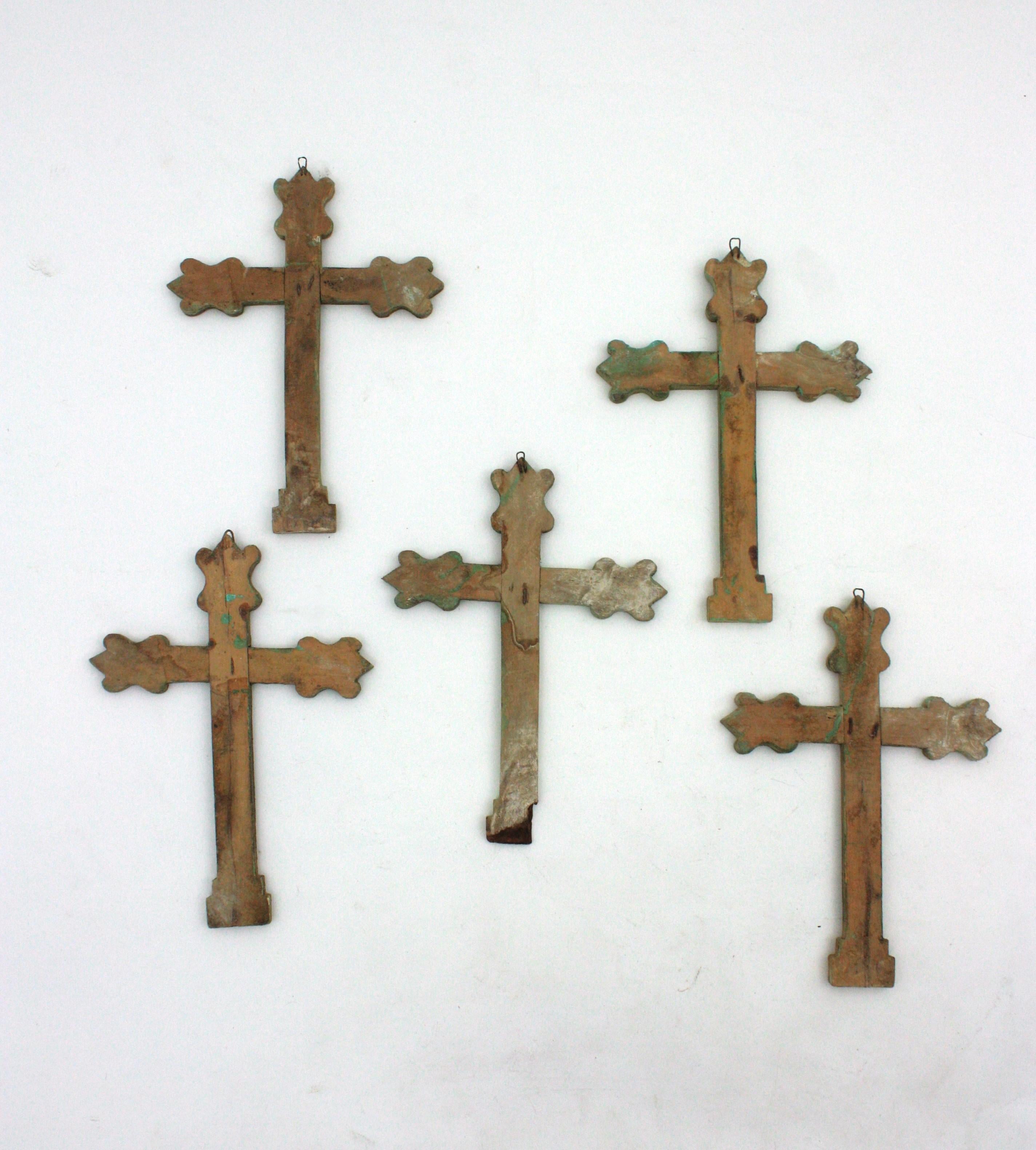 Five Stations of The Cross Via Crucis Wall Decoration, Spain, 1940s For Sale 3