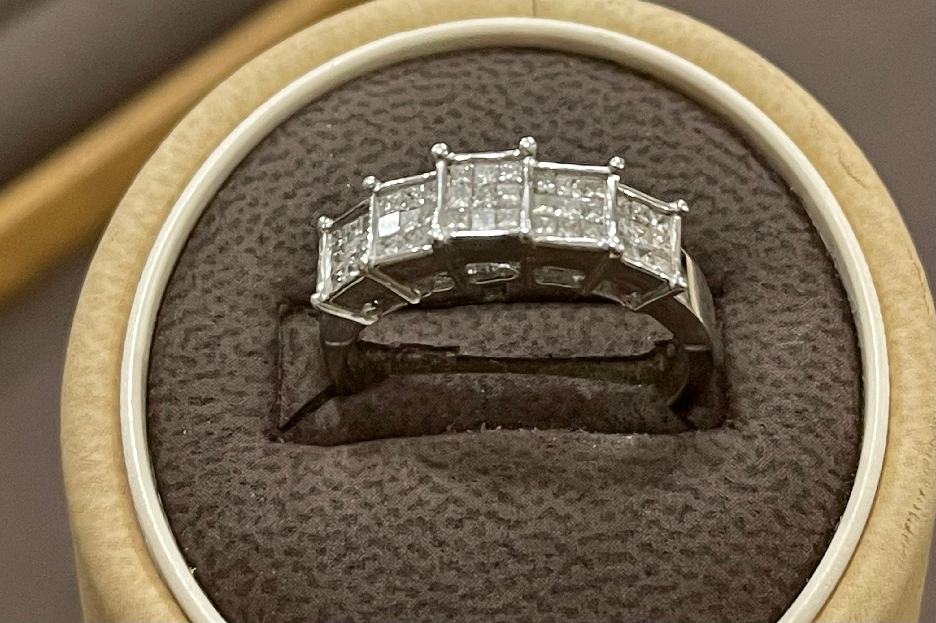 0.5 carat princess cut diamond ring
