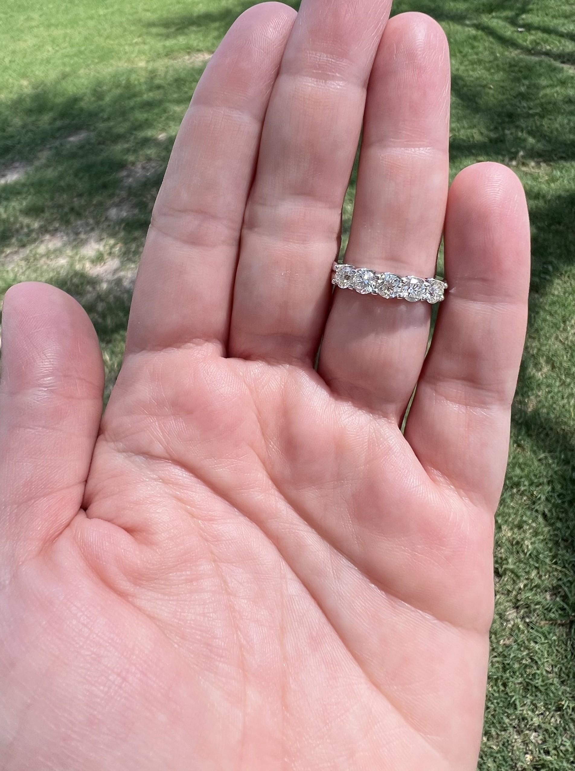 Five Stone Diamond Anniversary Band in White Gold In New Condition In Phoenix, AZ