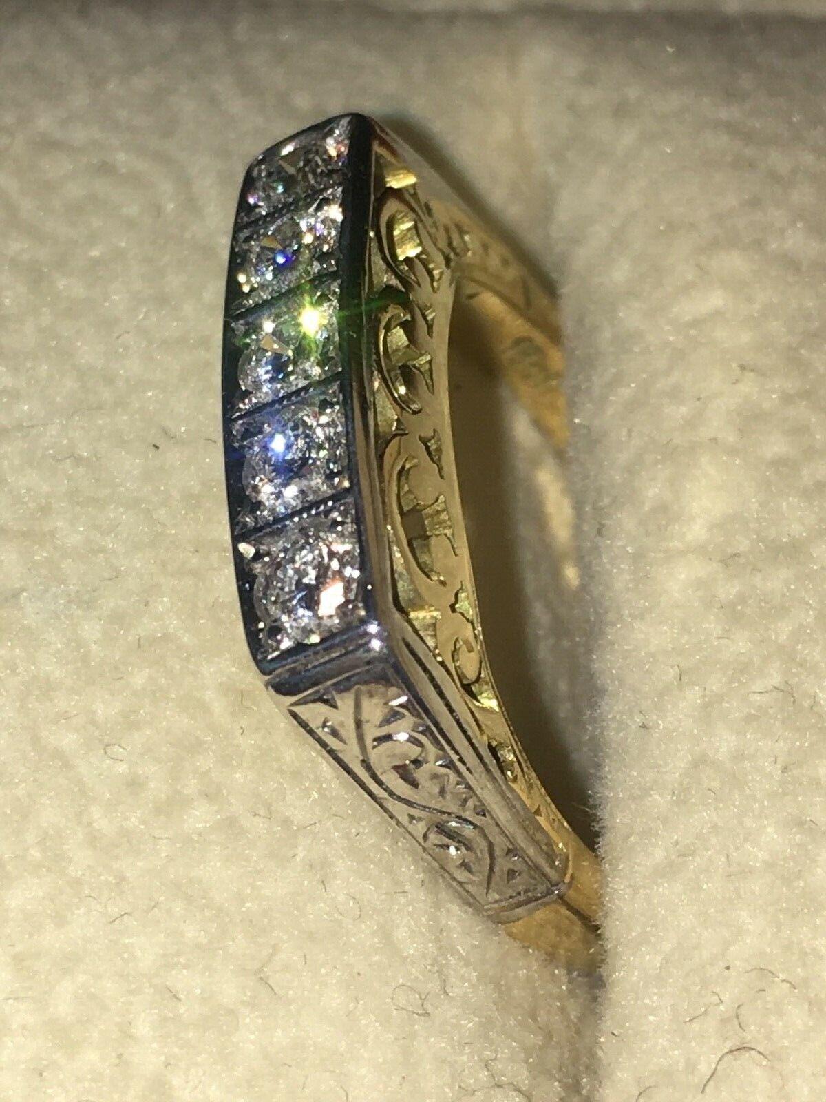 Anello a cerchio con cinque pietre e diamanti in platino e oro giallo 18 carati In condizioni ottime in vendita a MELBOURNE, AU