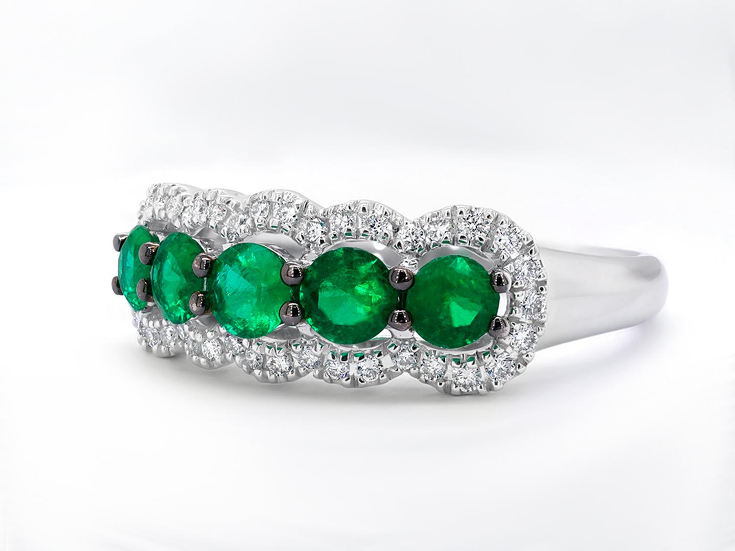 Contemporary Five Stone Emerald Ring Diamond Setting 18K White Gold For Sale