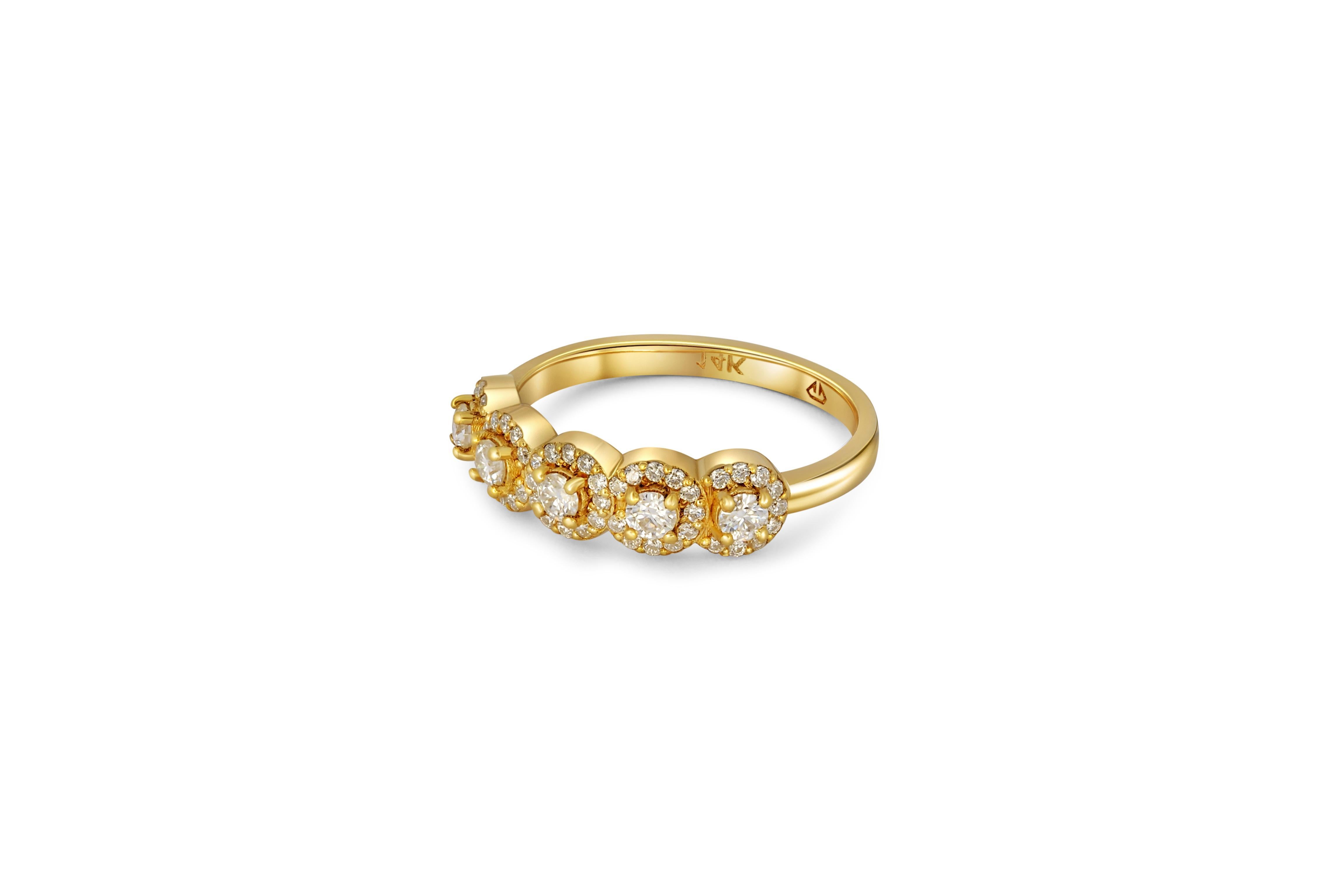 in vendita:  Fede nuziale con cinque pietre a raggiera in oro 14k 3