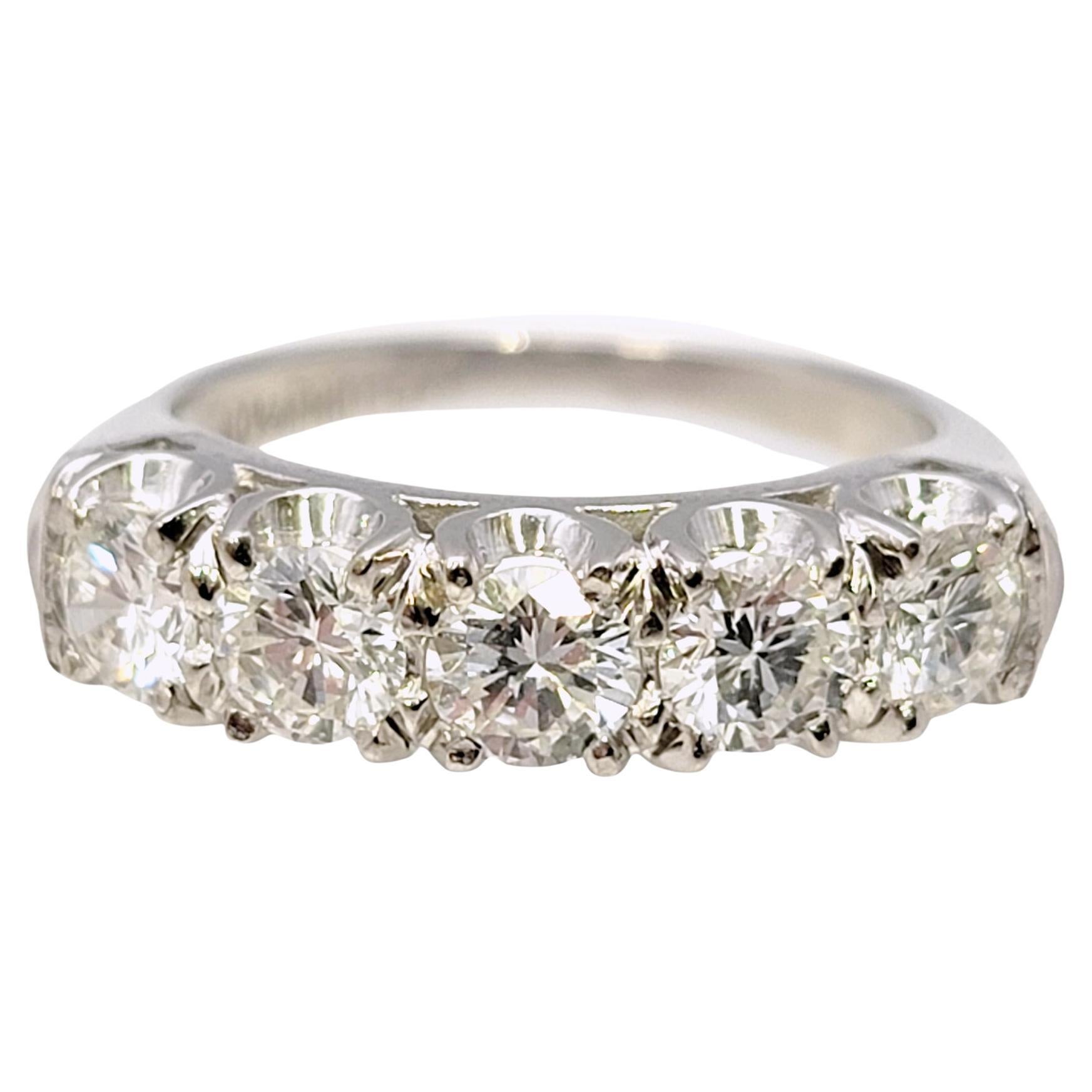 Five Stone Round Brilliant Diamond Semi-Eternity Band Ring in Platinum For Sale