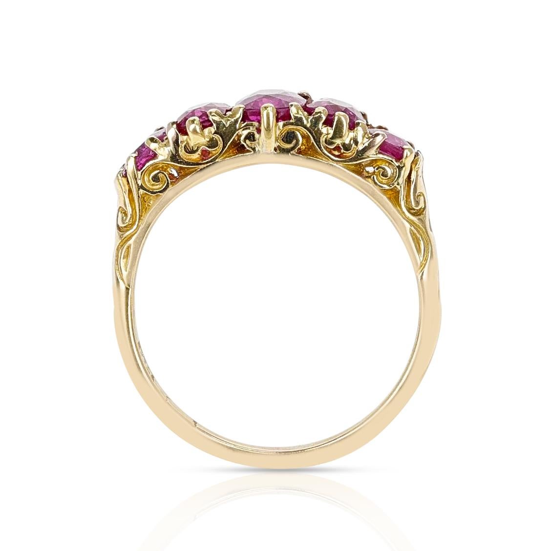 Five Stone Ruby Oval and Round Victorian Ring, 18K Yellow In Excellent Condition For Sale In New York, NY