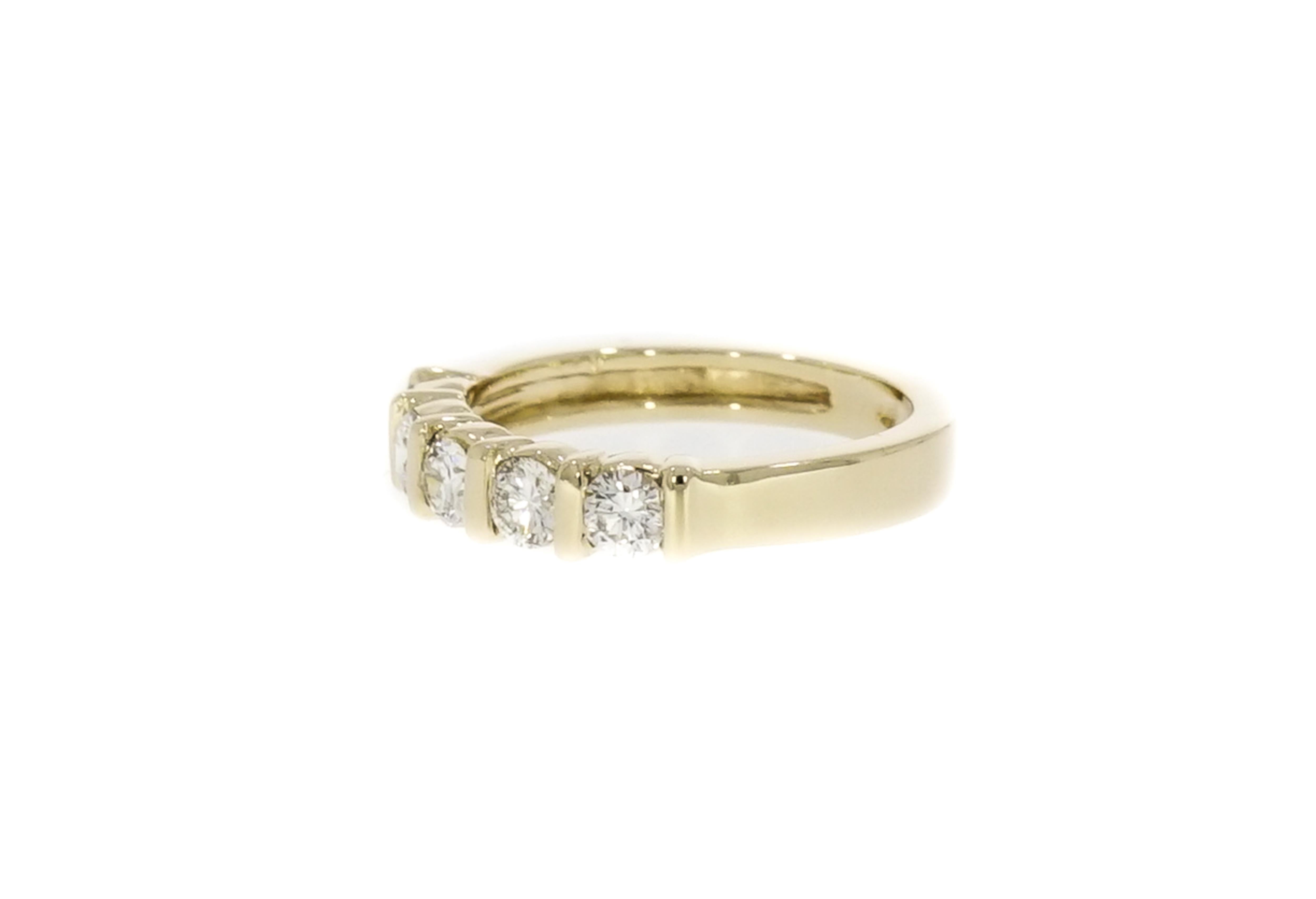 Round Cut Five Stones Diamond Yellow Gold Ring For Sale