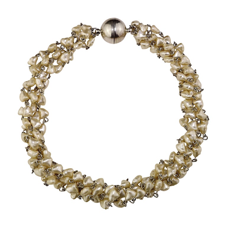 5 STRAND SUN STONE & PEARL CHOKER GOLD CLASP