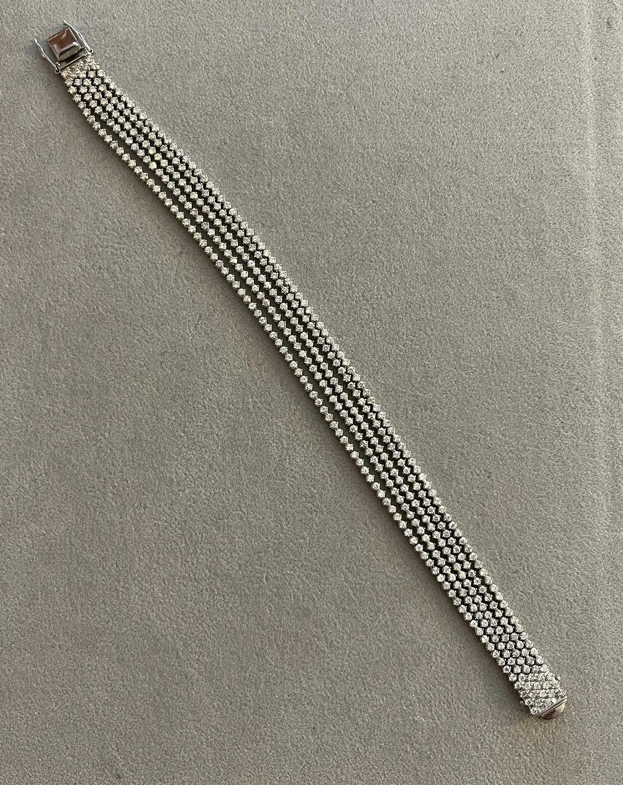 Taglio rotondo Bracciale tennis a cinque fili con diamanti rotondi 5,00 cttw in platino in vendita