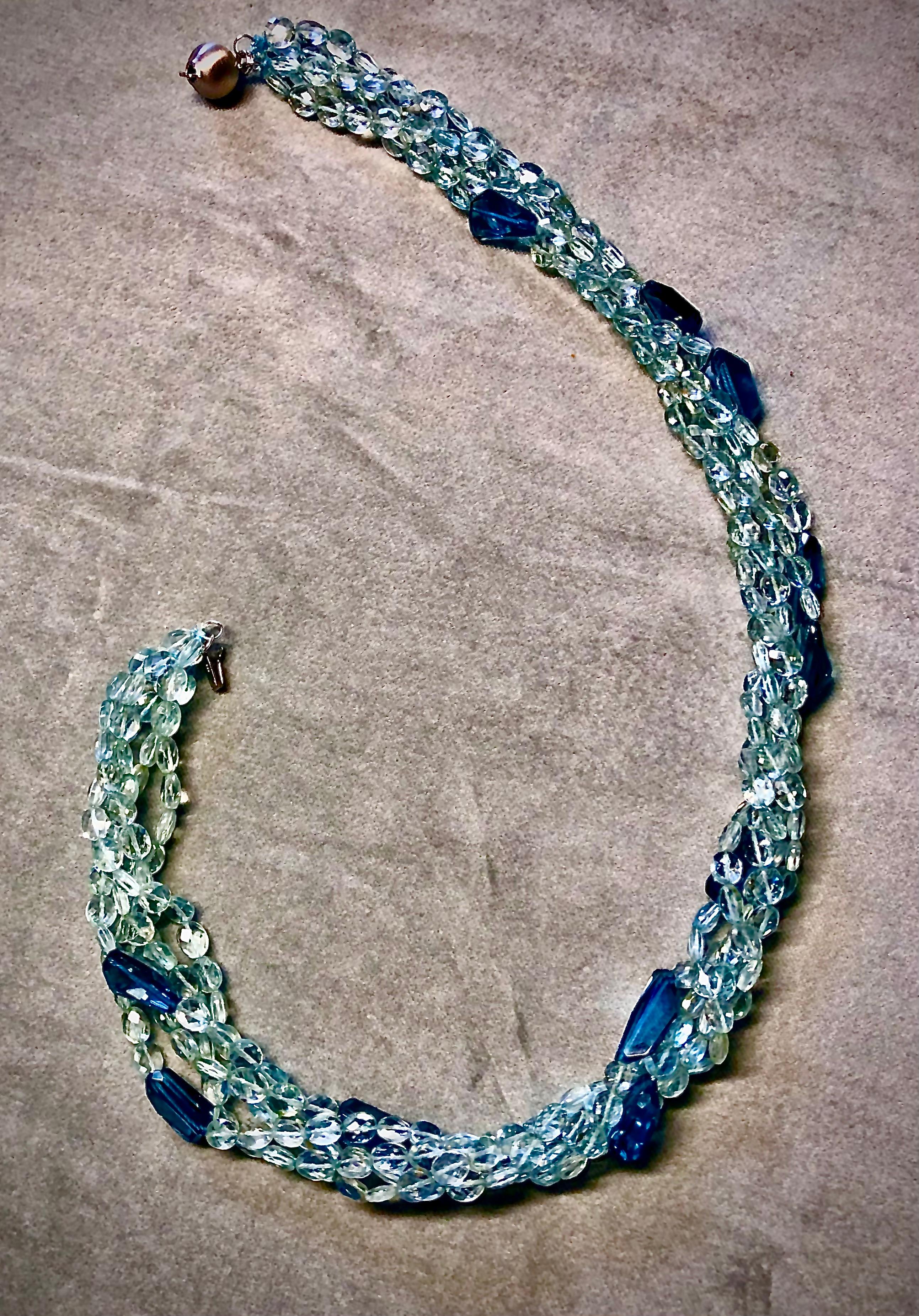 Five strands aquamarine faceted oval beads with blue topaz In New Condition For Sale In New Orleans, LA