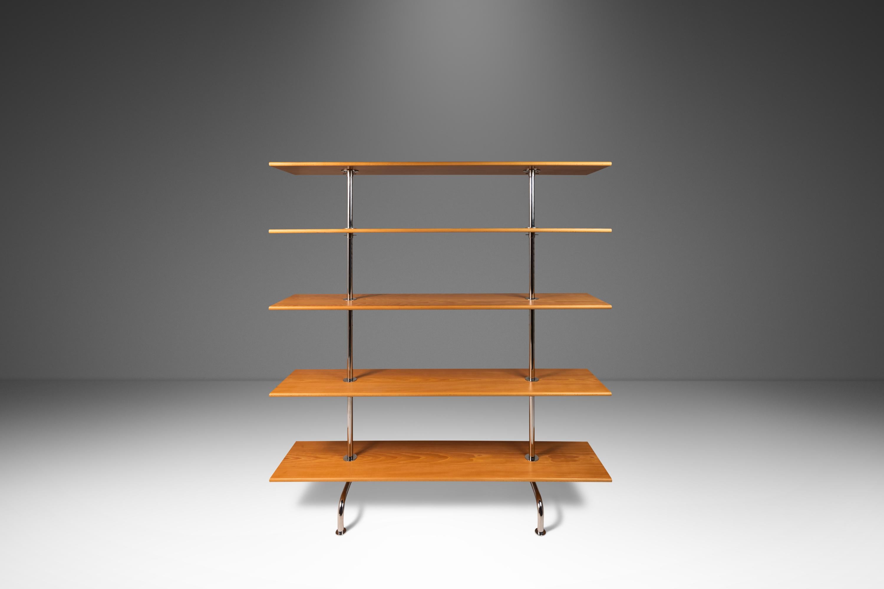 Fünfstöckiger Bücherregal Etagere aus Chrom und Buche von Marcel Breuer, Italien, ca. 1980er Jahre (Buchenholz) im Angebot