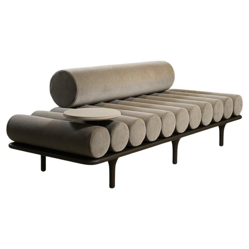 Italian Five to Nine – Daybed with backrest and cement table by Studiopepe for Tacchini in vendita