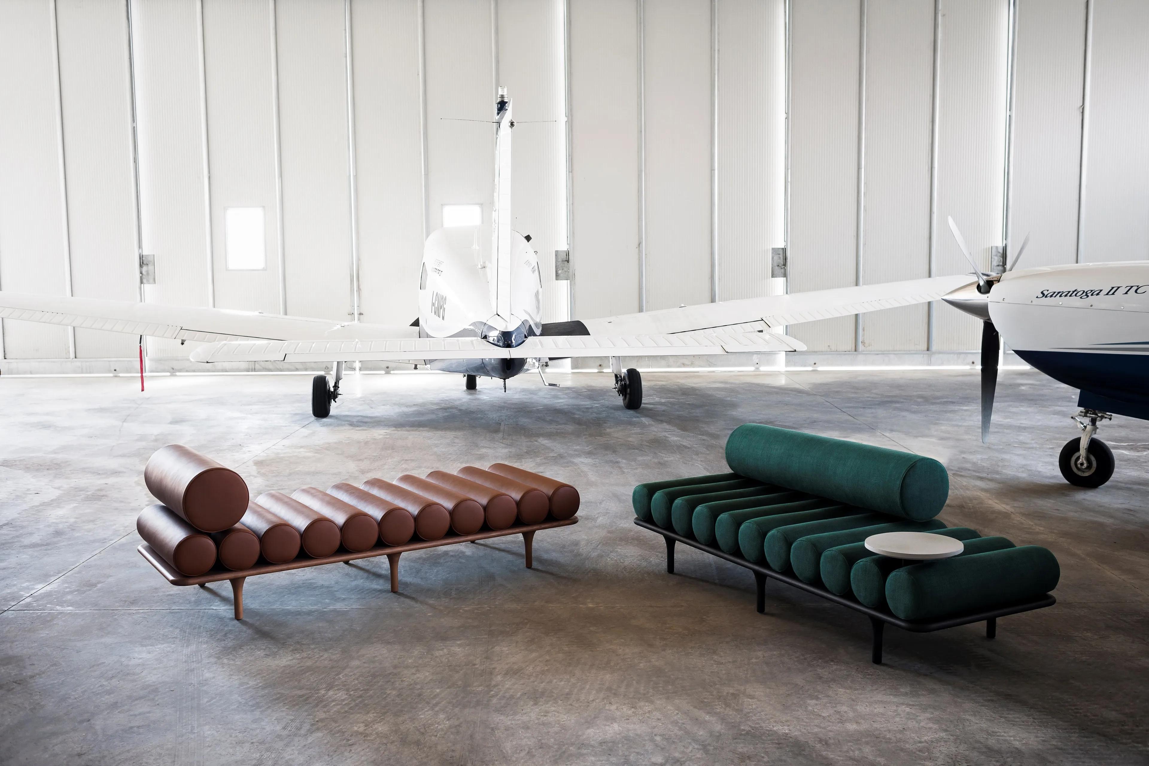 Five to Nine - Daybed con respaldo y mesa de cemento de Studiopepe para Tacchini en Nuevo estado para la venta en Alcamo, IT