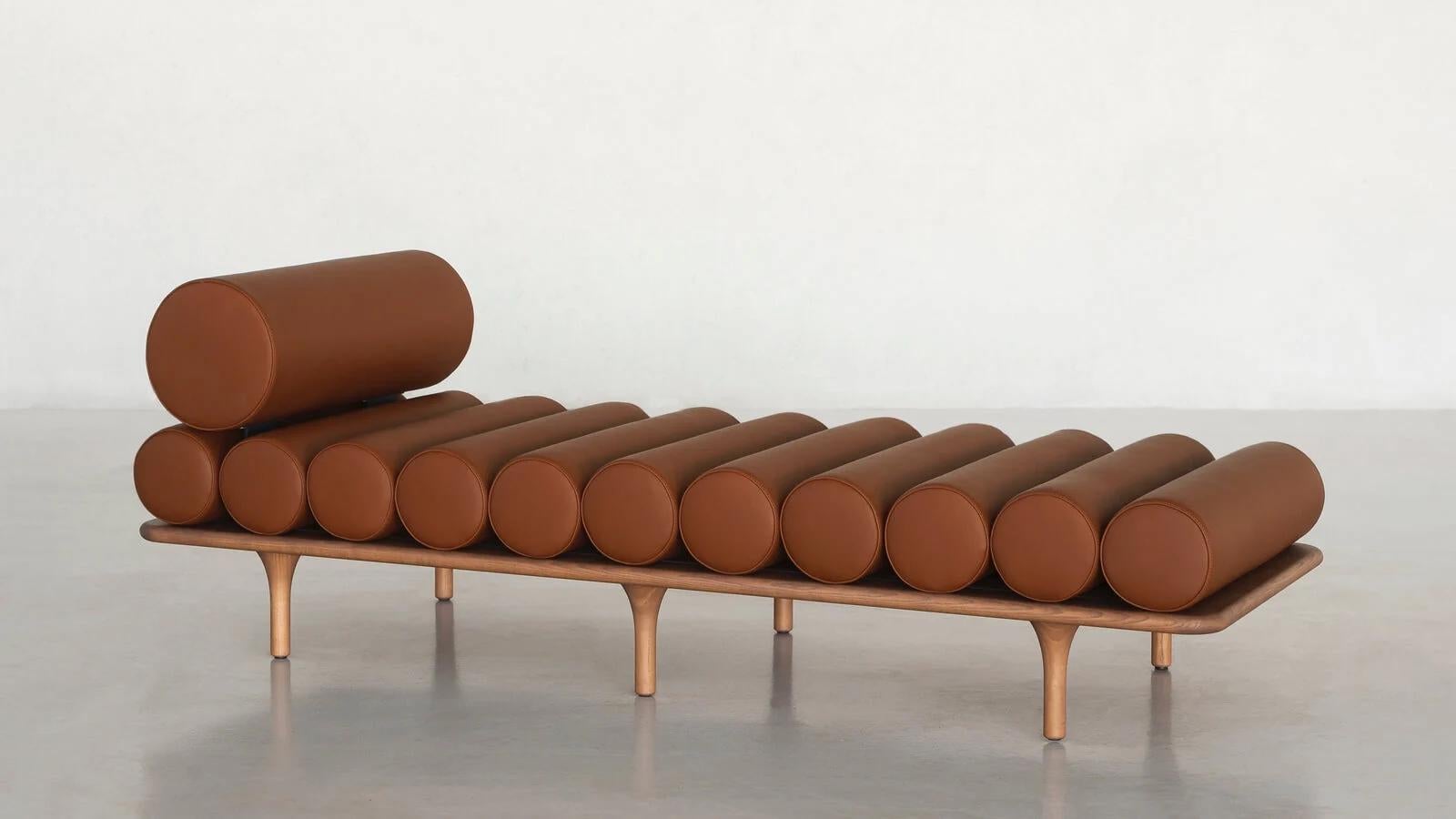 Five to Nine - Cama de día con cabecero en piel de Studiopepe para Tacchini Italian en venta