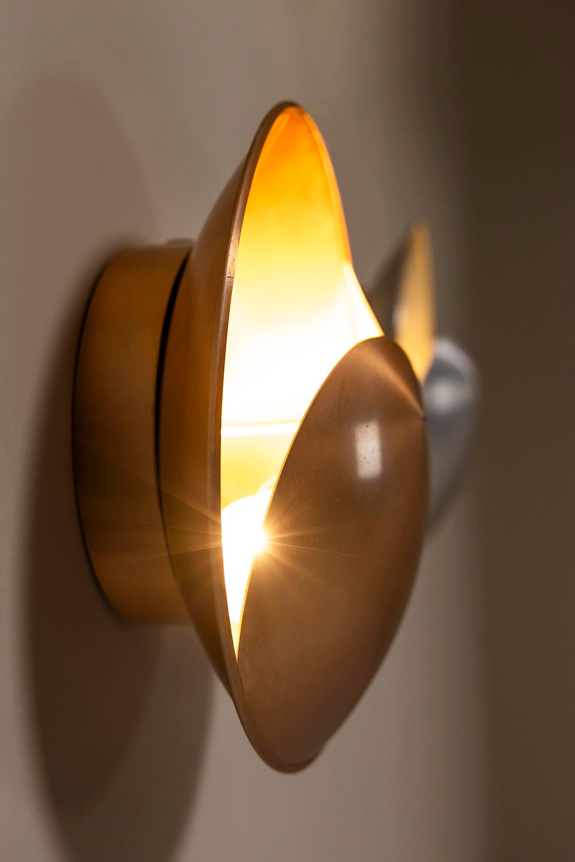 Five “YinYang” Wall Lamps by H. Sneyders de Vogel for Raak, The Netherlands For Sale 2