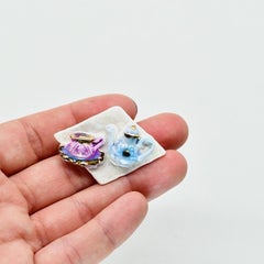 FIVEOCLOCK Porcelain Brooch