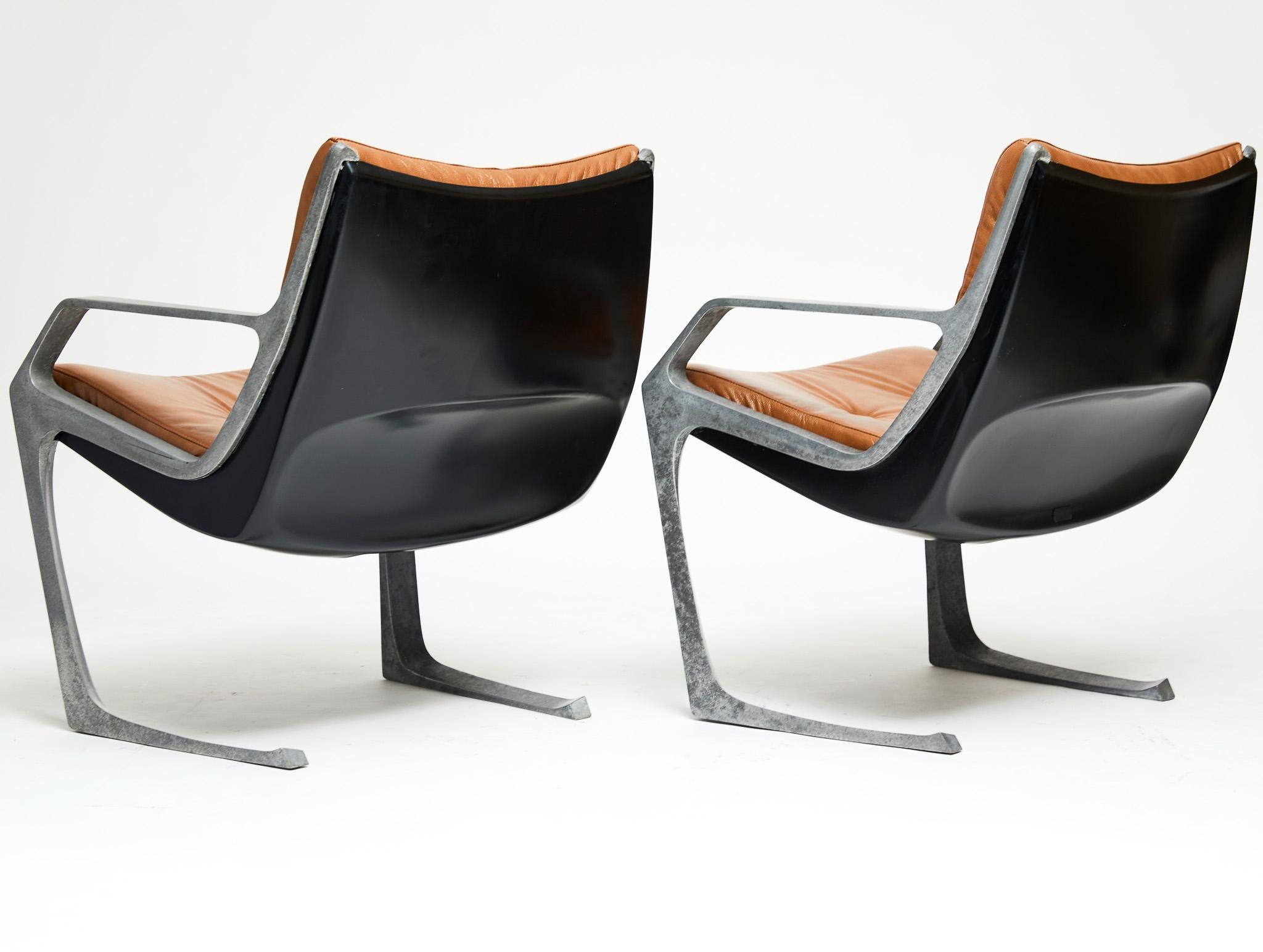 Mid-Century Modern Armchairs in Aluminum & Brown Leather. Jorge Zalszupin Brazil 4