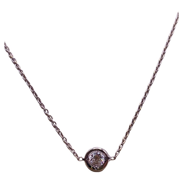 What Do You Call a Fixed Pendant Necklace?