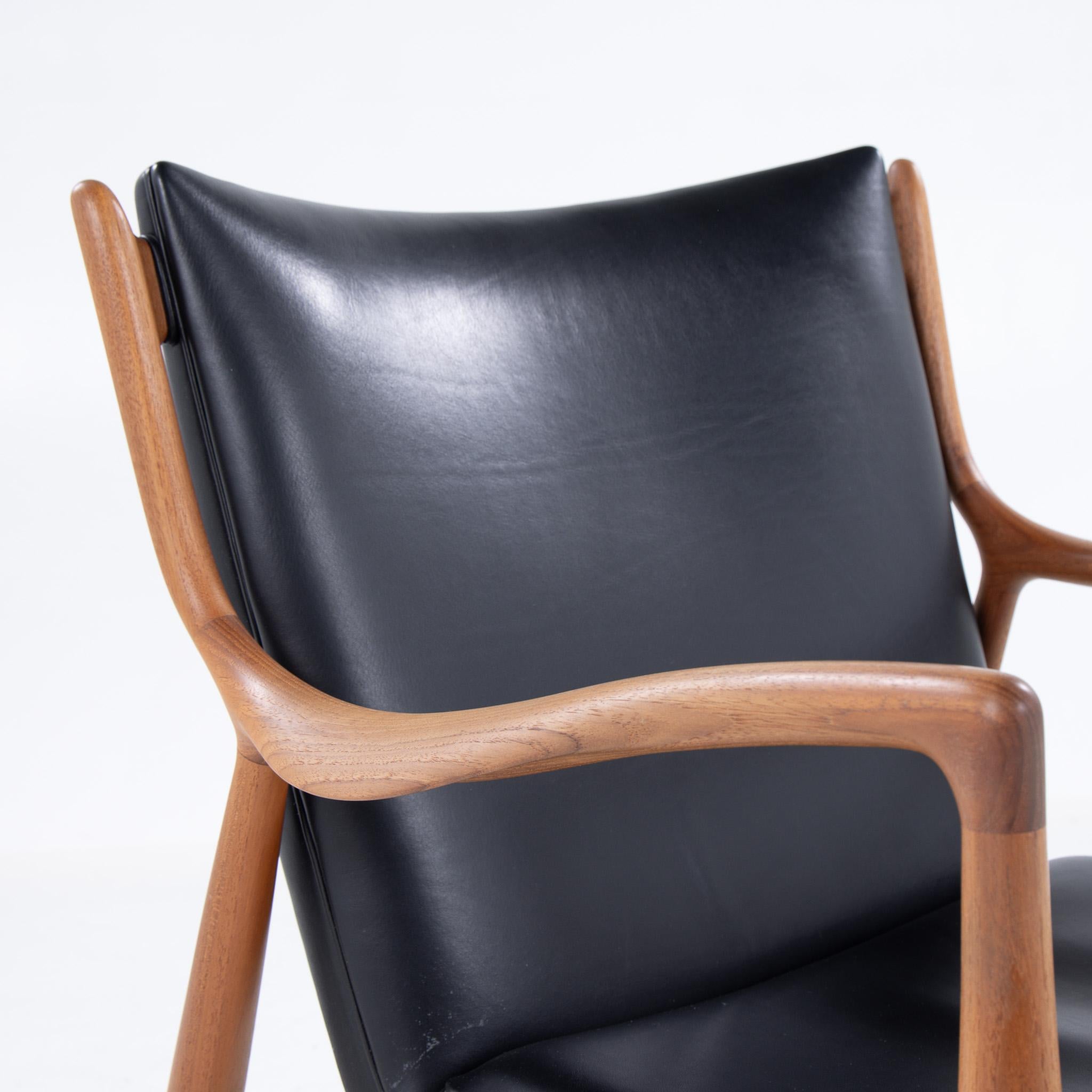 Danish FJ 45 - Easy chair in teak by Finn Juhl For Sale