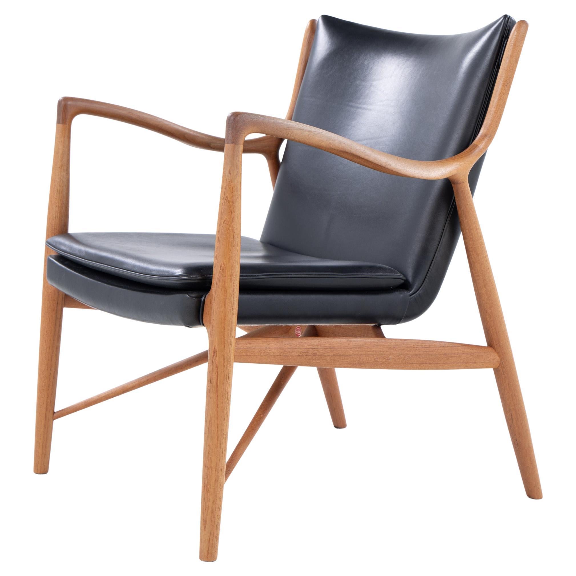 FJ 45 - Easy chair in teak by Finn Juhl