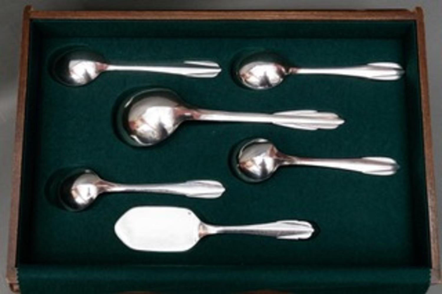FJERDINGSTAD - Set de ménage ART DECO 78 Pieces en argent massif en vente 4