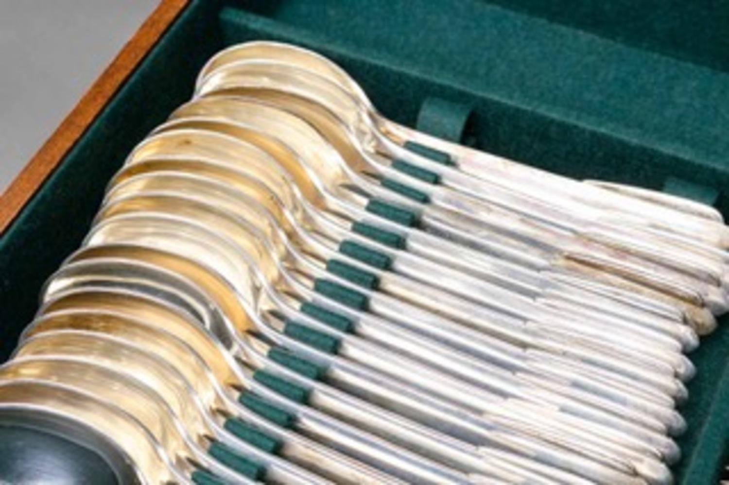 Français FJERDINGSTAD - Set de ménage ART DECO 78 Pieces en argent massif en vente