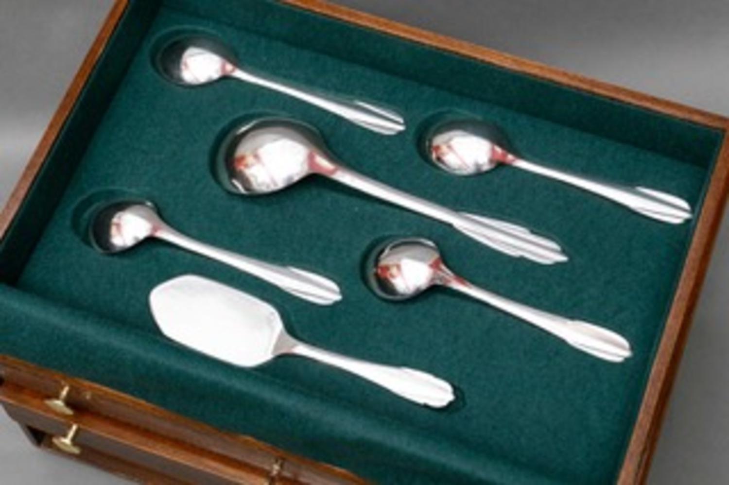 FJERDINGSTAD - Set de ménage ART DECO 78 Pieces en argent massif en vente 3