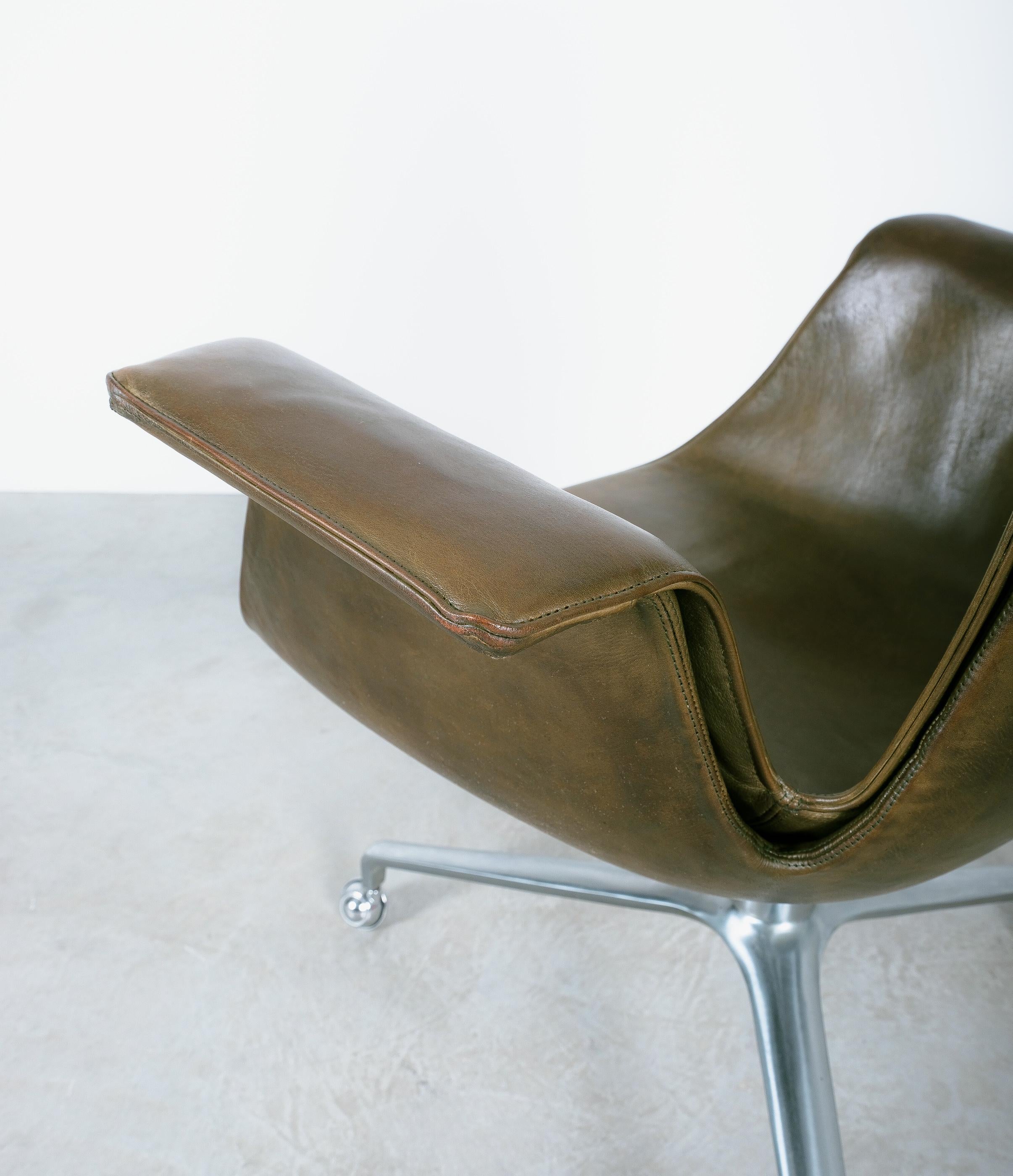 Mid-20th Century FK 6725 Fabricius and Kastholm Moss Green High Back Bird Desk Chair, 1964