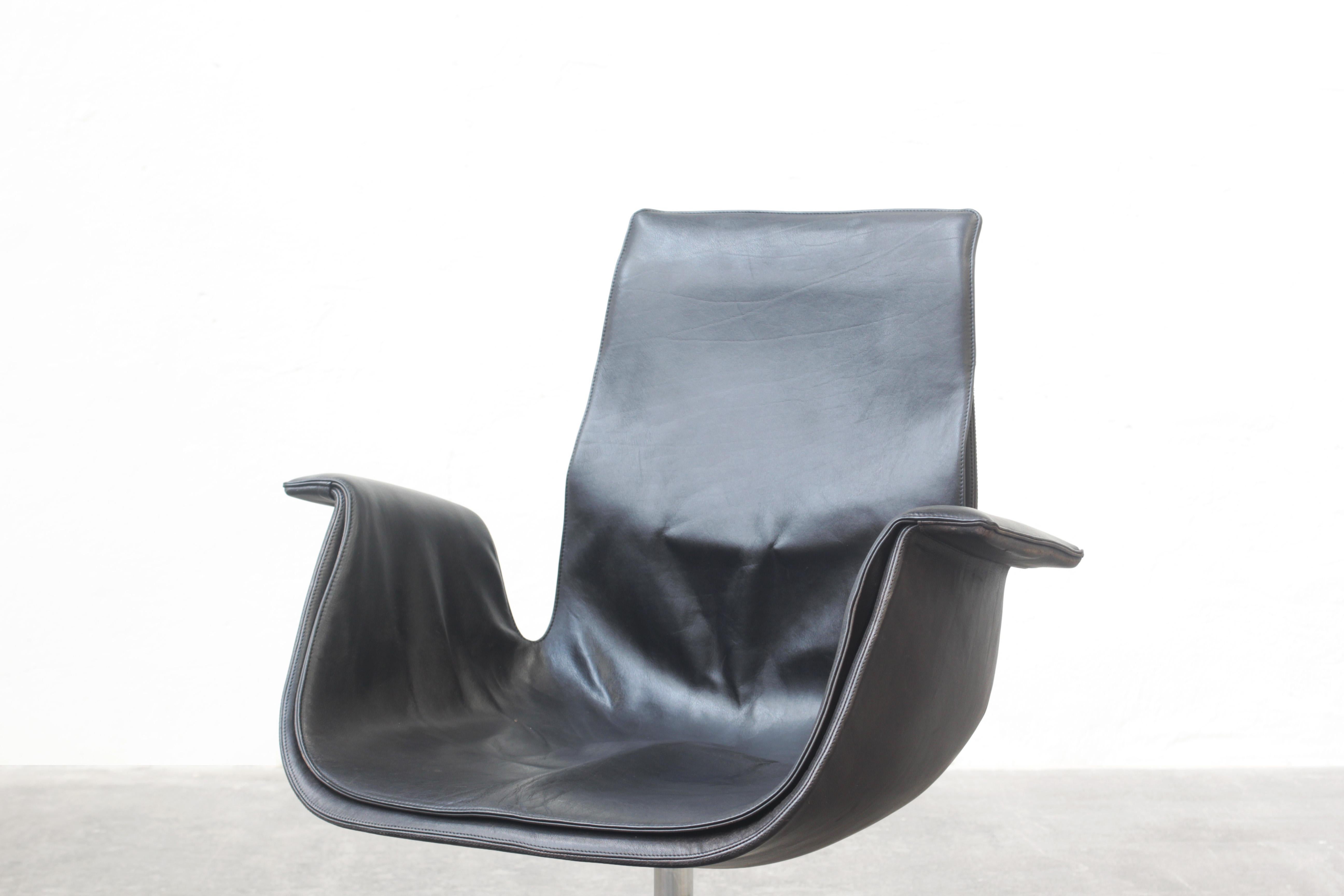 Acier inoxydable Chaise Tulip FK 6725 de Fabricius & Kastholm Kill International en vente