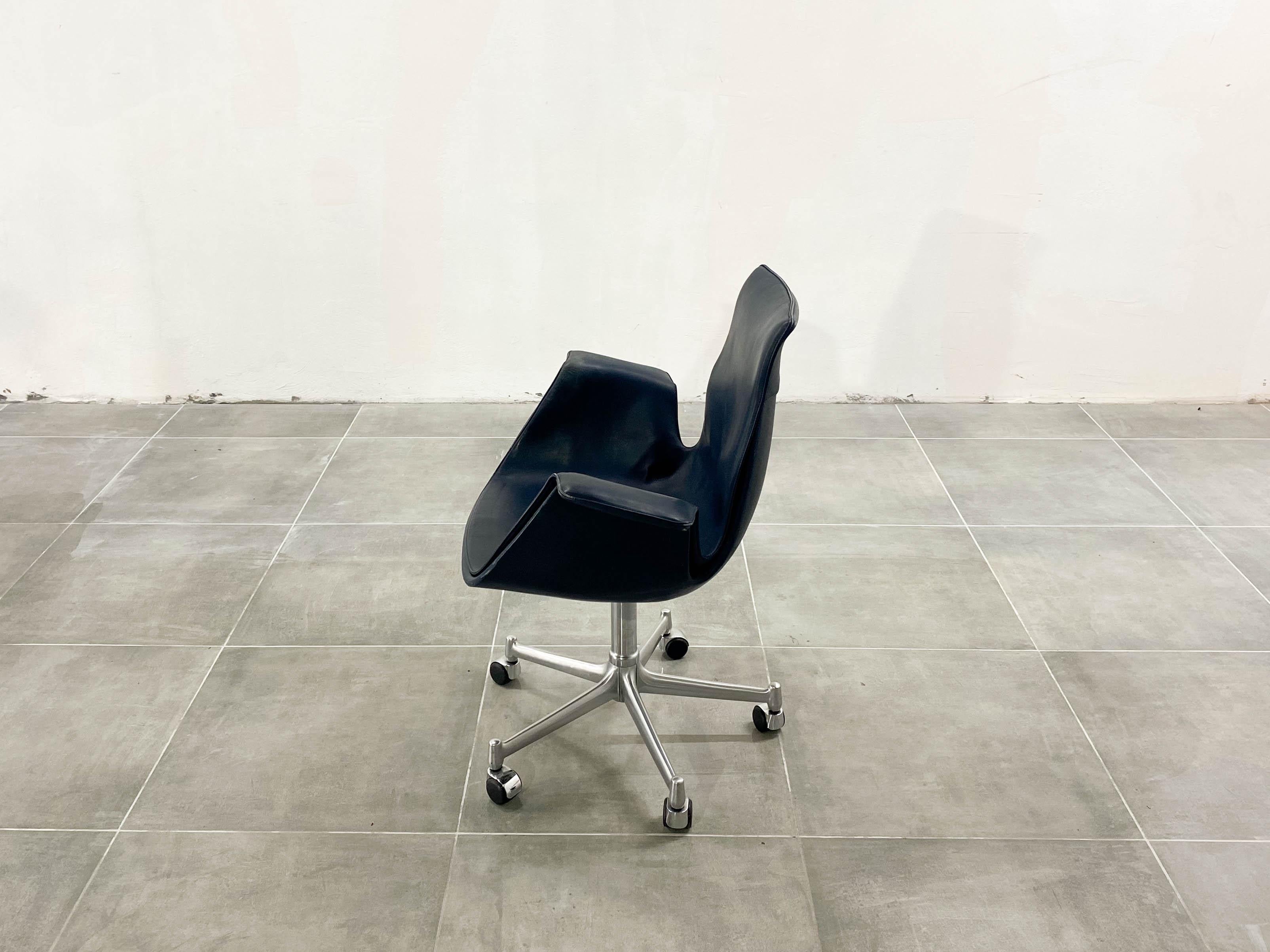 German FK 6727 Tulip Office Chair Kill International, 1960s For Sale