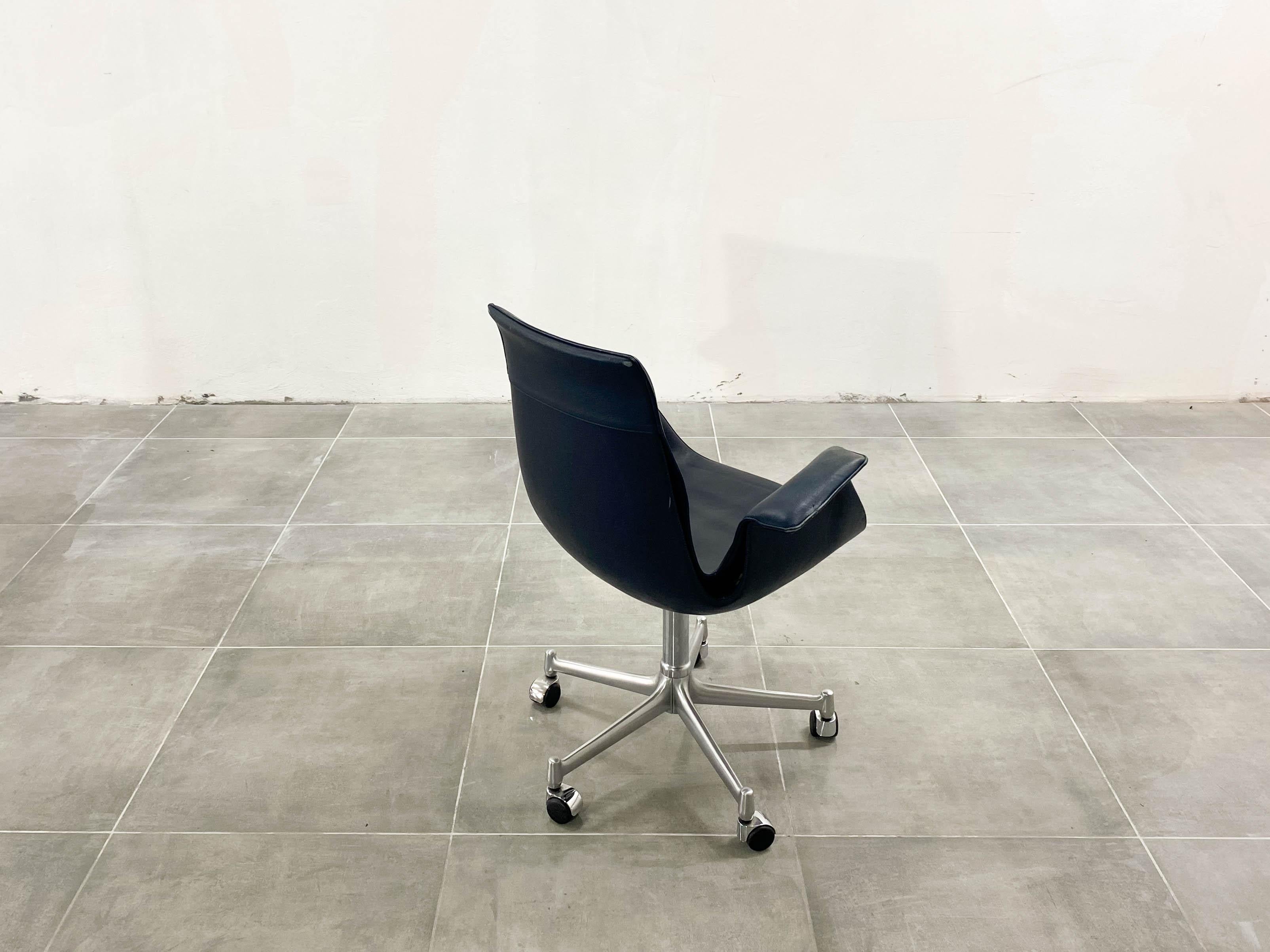 Metal FK 6727 Tulip Office Chair Kill International, 1960s For Sale