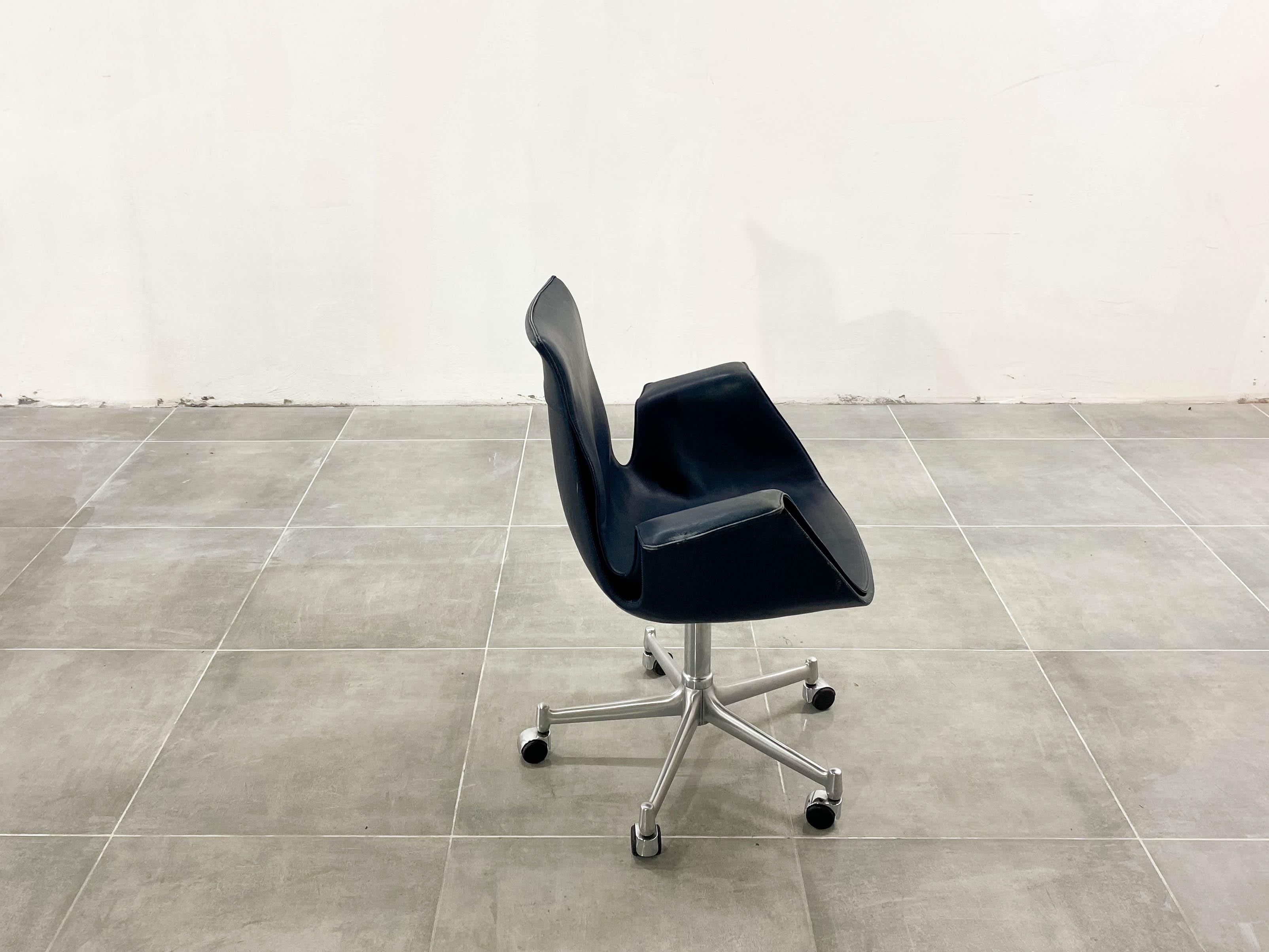 FK 6727 Tulip Office Chair Kill International, 1960s For Sale 1
