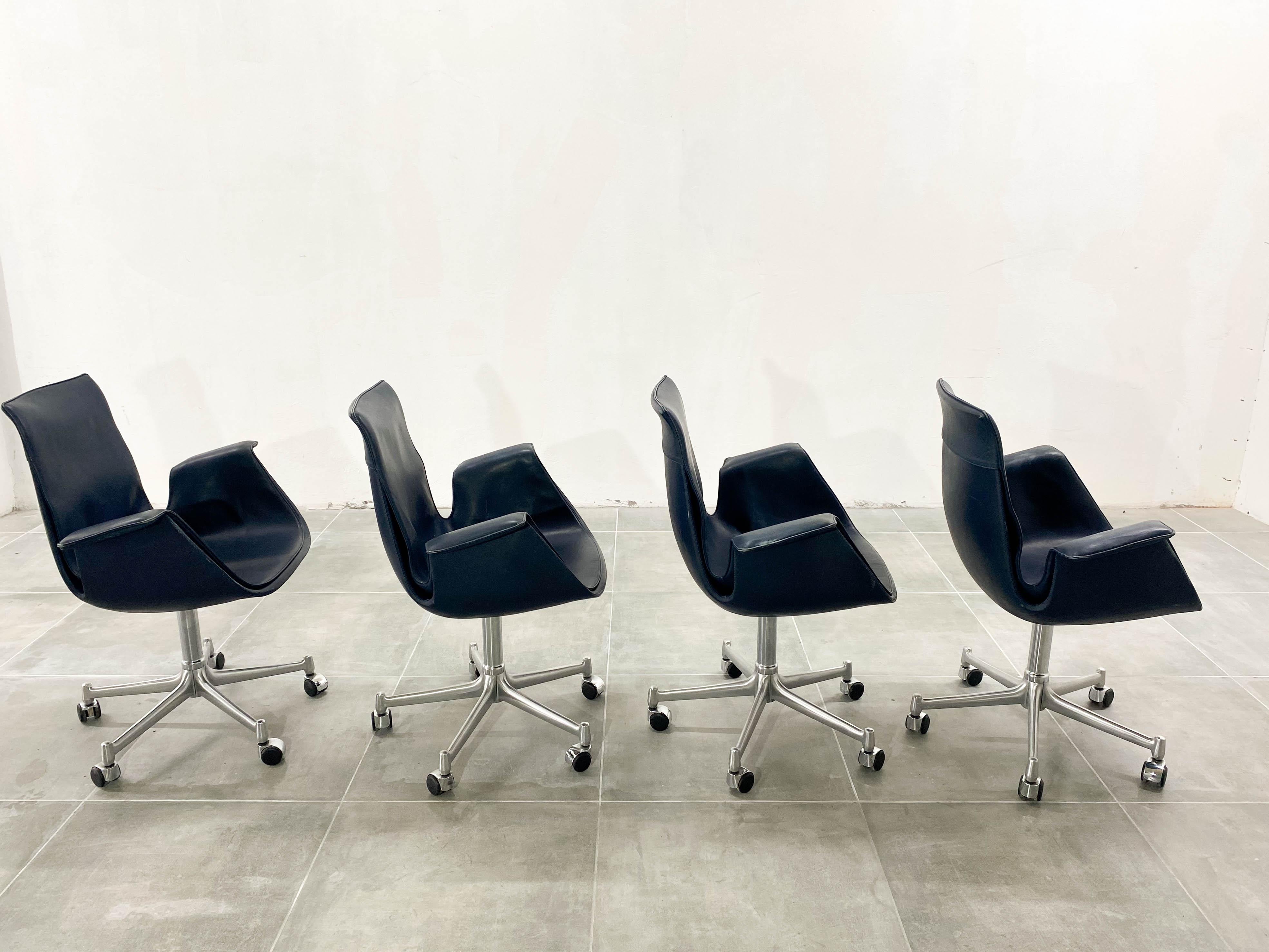 FK 6727 Tulip Office Chair Kill International, 1960s, Set of 4 For Sale 6