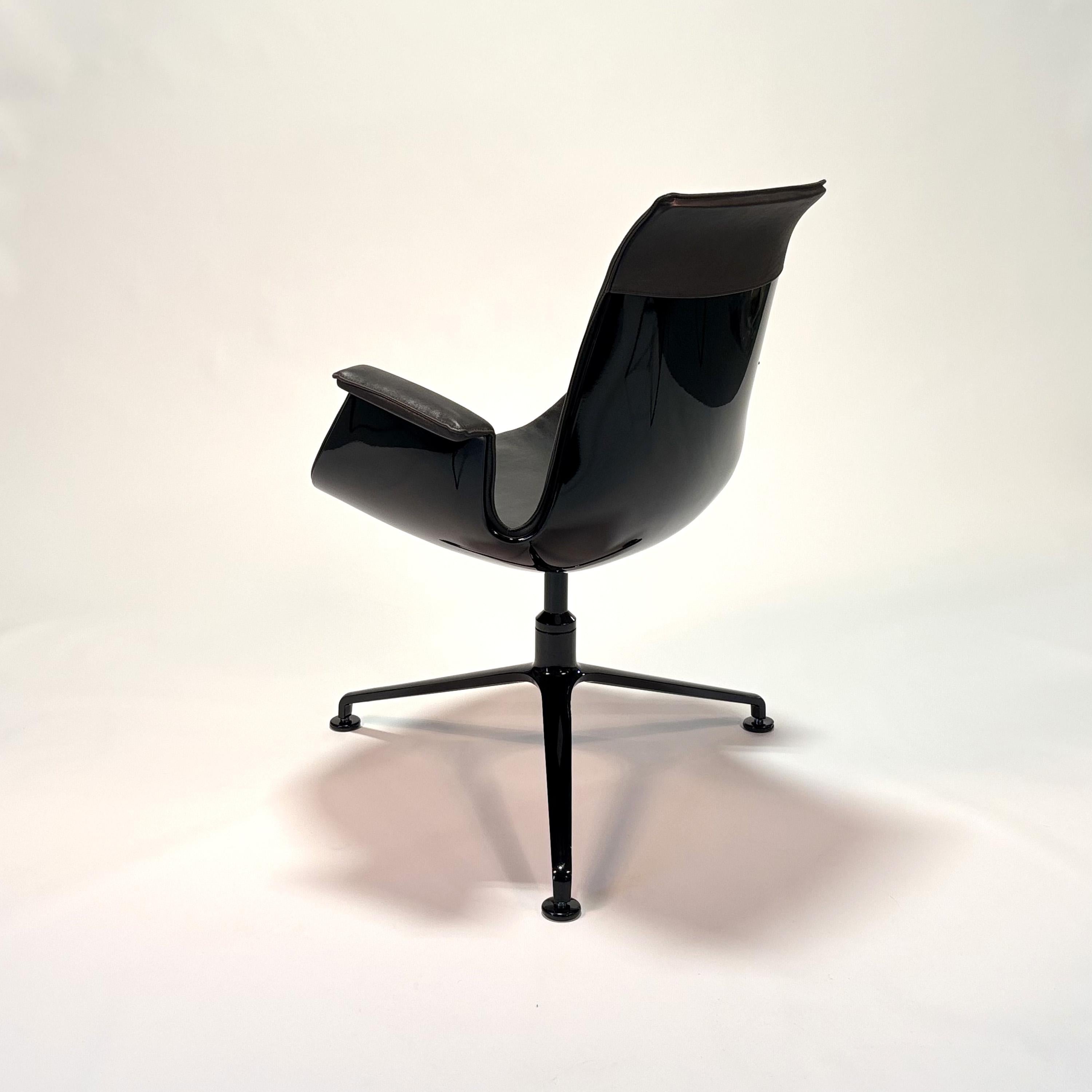 Chaise FK Mod. 6729 (dossier bas) par Preben Fabricius & Jørgen Kastholm en vente 1