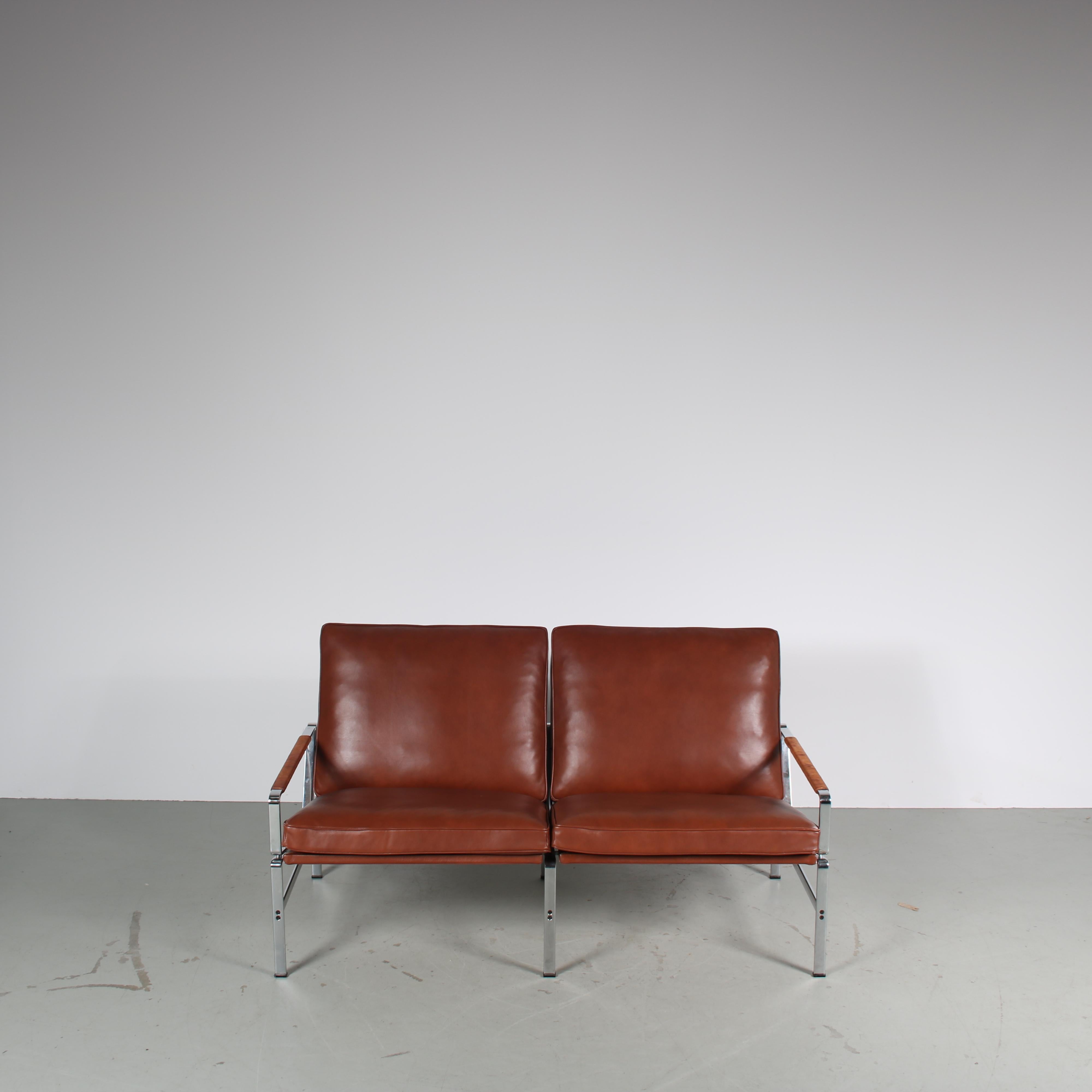 “FK6720” Sofa by Fabricius & Kastholm for Kill International, Germany 1960 For Sale 3