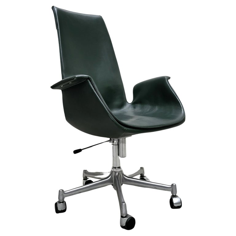 FK6725 Bird Tulip Chair Green by Fabricius and Kastholm Knoll