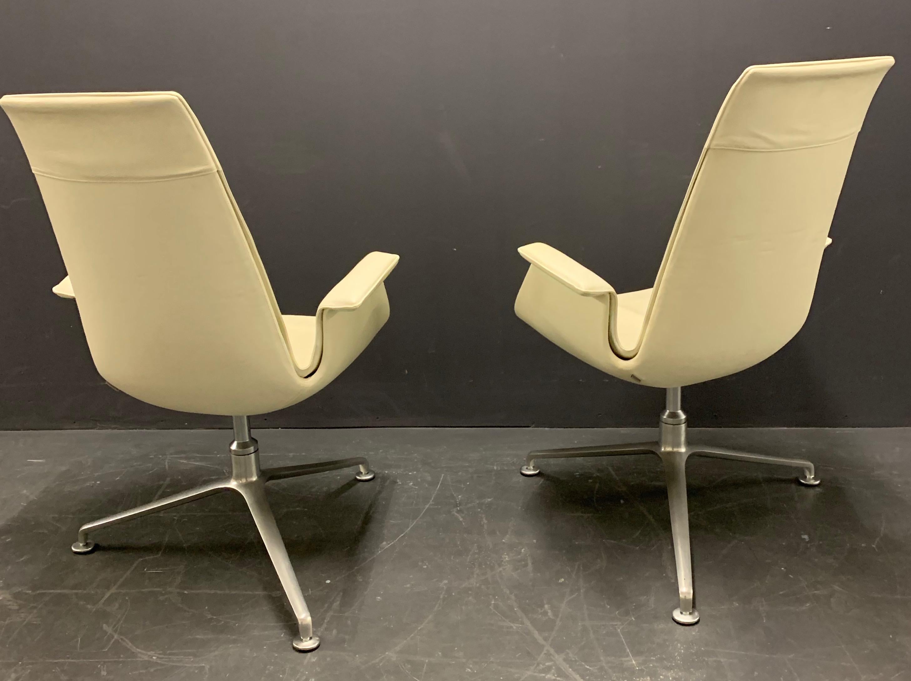 FK6725 Tulip Chair by Fabricius and Kastholm '2 Available' For Sale 1