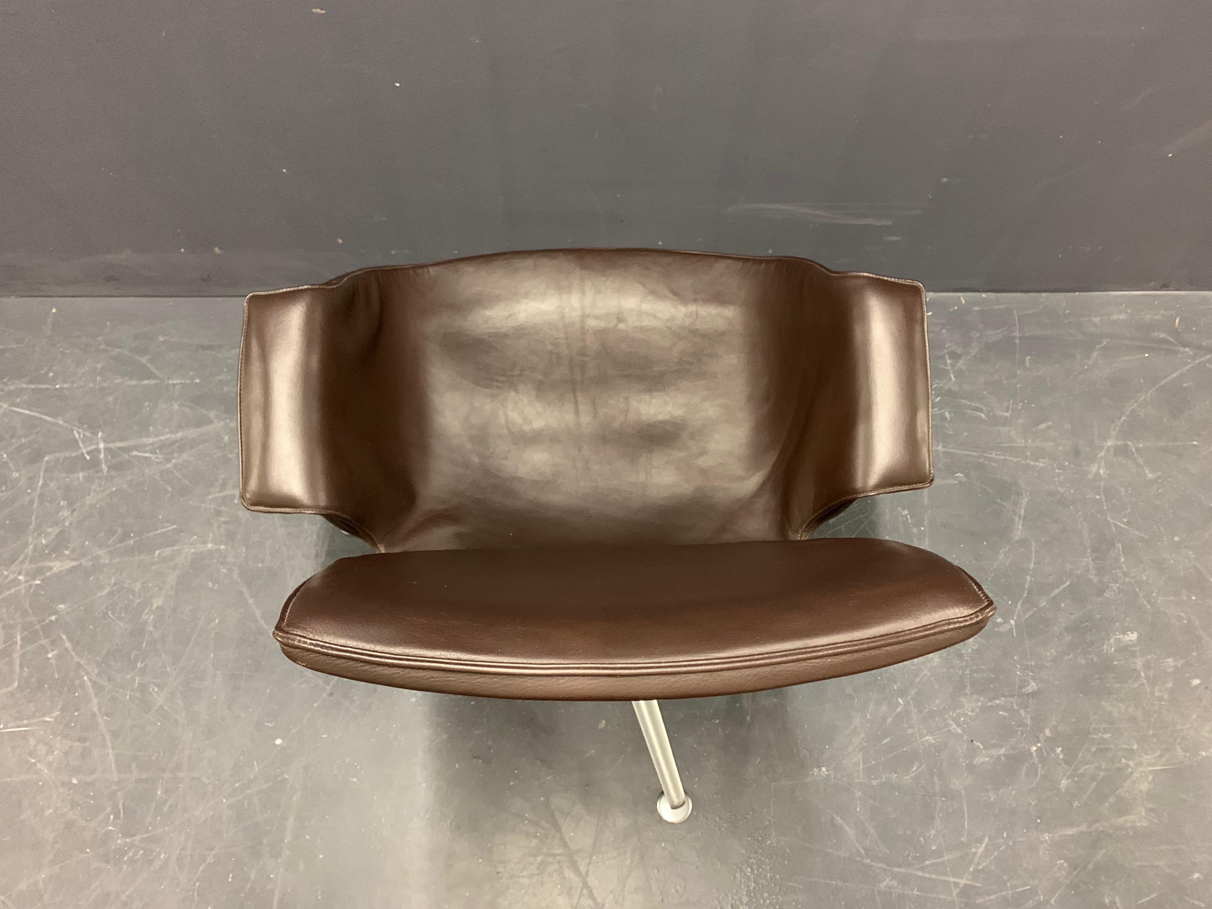 FK6725 Tulip Chair by Fabricius and Kastholm For Sale 1