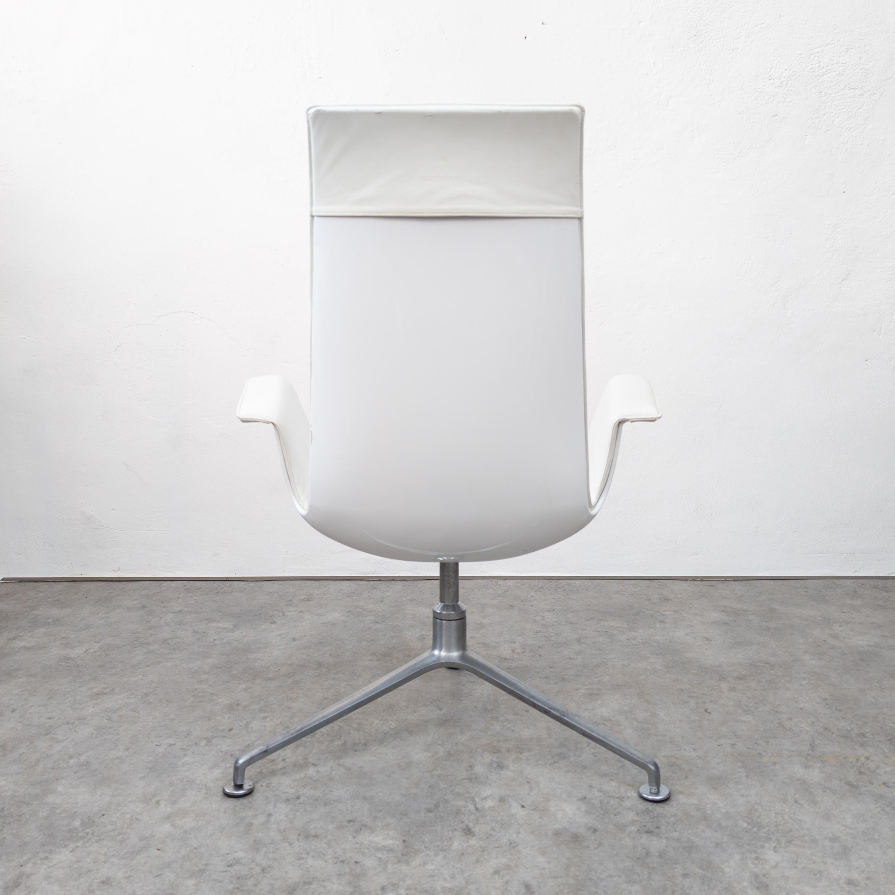 Mid-20th Century FK6725 Tulip chair by Preben Fabricius & Jørgen Kastholm For Sale