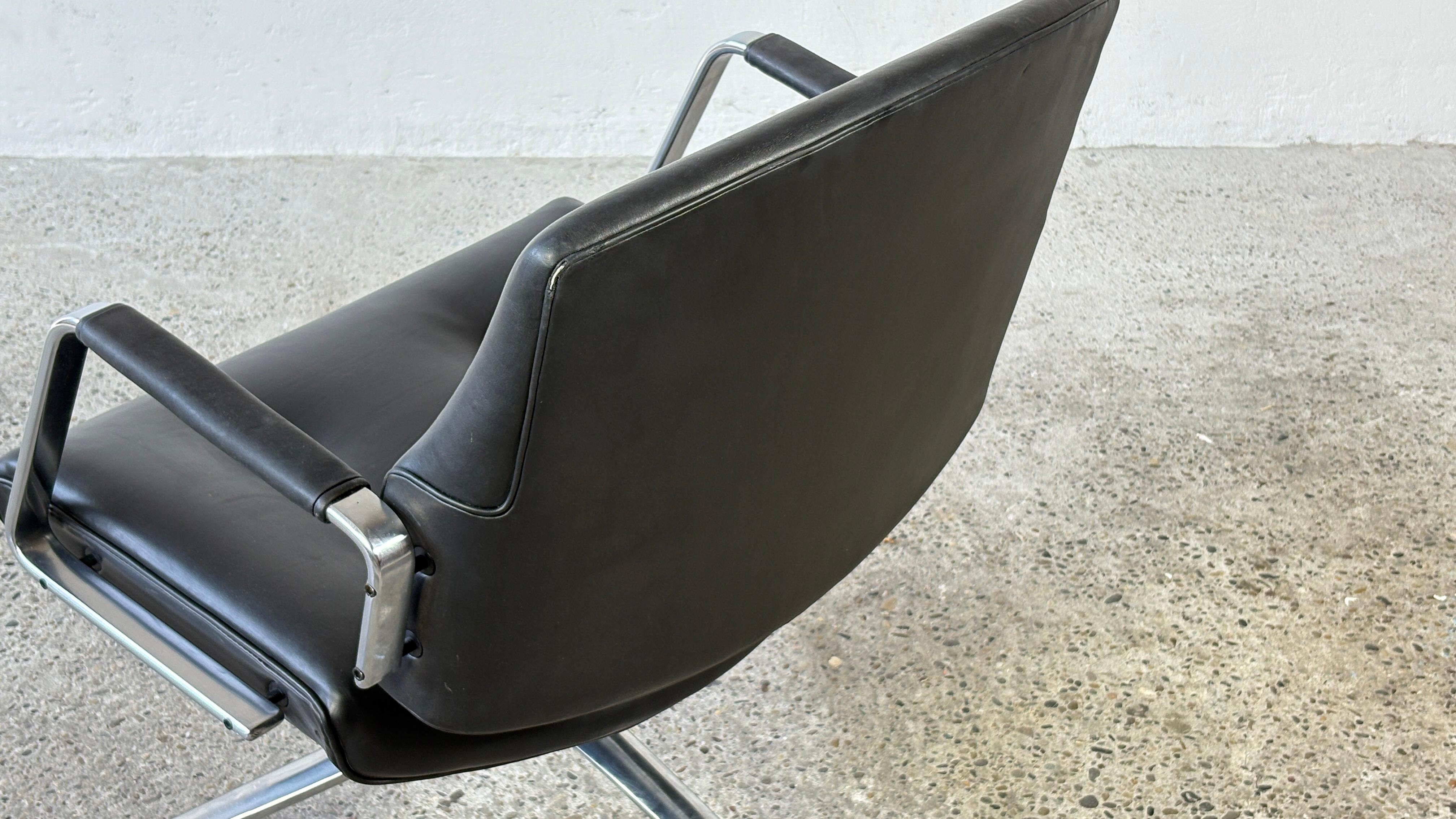 FK84 Chefsessel entworfen von Fabricius & Kastholm für Kill International im Angebot 3