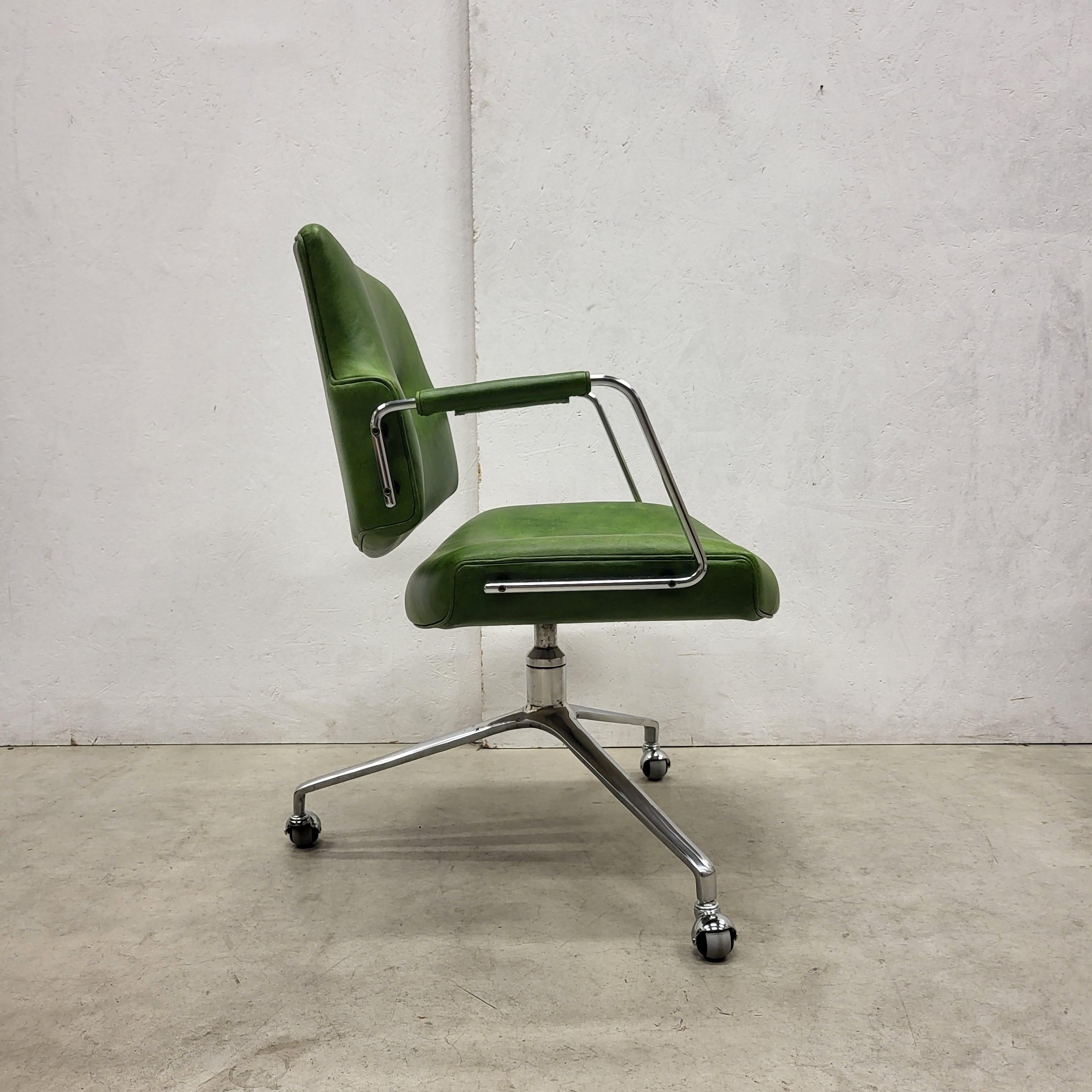 German FK84 Office Chair by Fabricius & Kastholm for Kill International 1960s