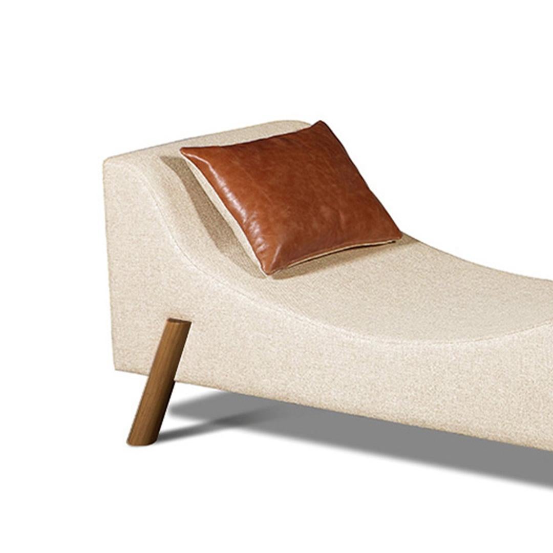 Divan Chaise Longue „Flag“ aus Leinenstoff und Naturleder 1800 (Brasilianisch) im Angebot