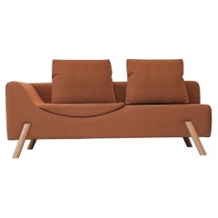 Divano moderno e chaise longue "Flag", divano in tessuto a maglia, piedini in Wood 2100