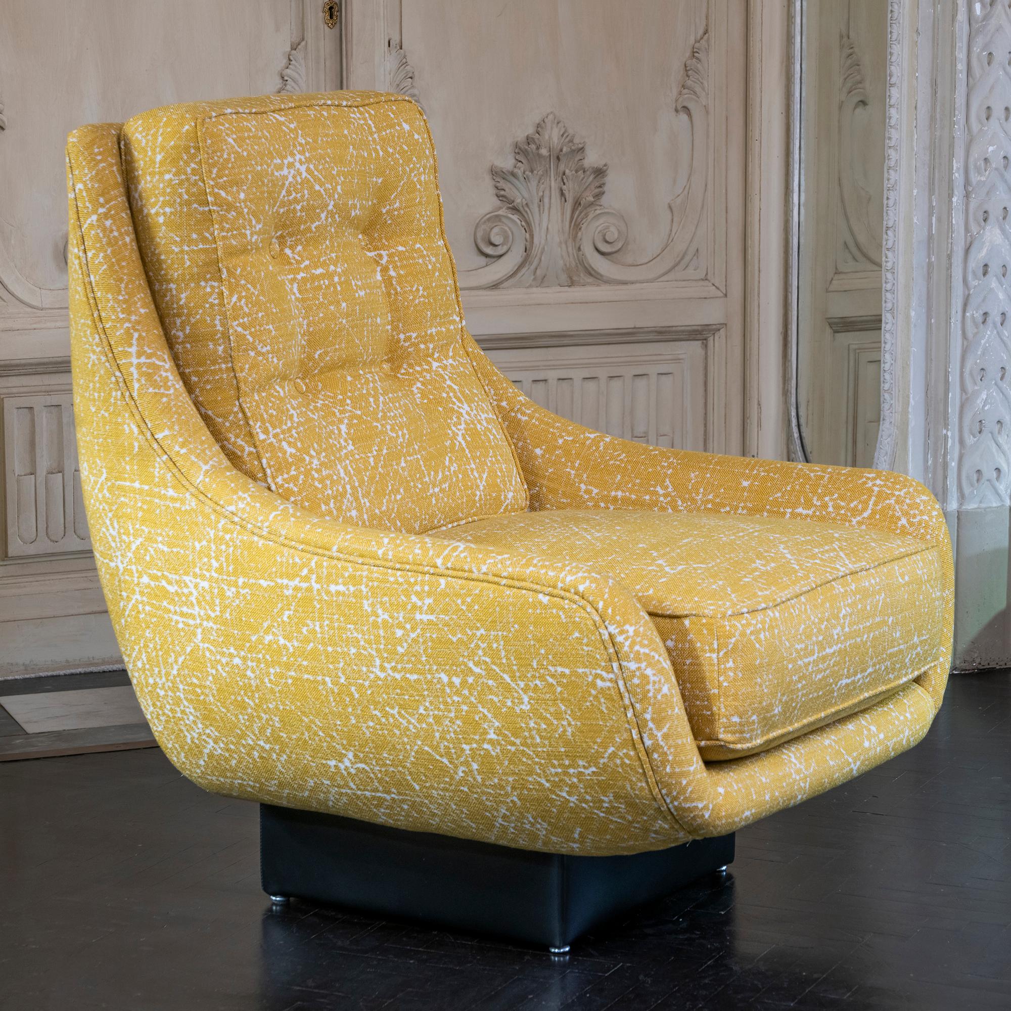 Flair Edition Pair of Contemporary Armchairs, Orange Jacquard Velvet, Italy 2020 3