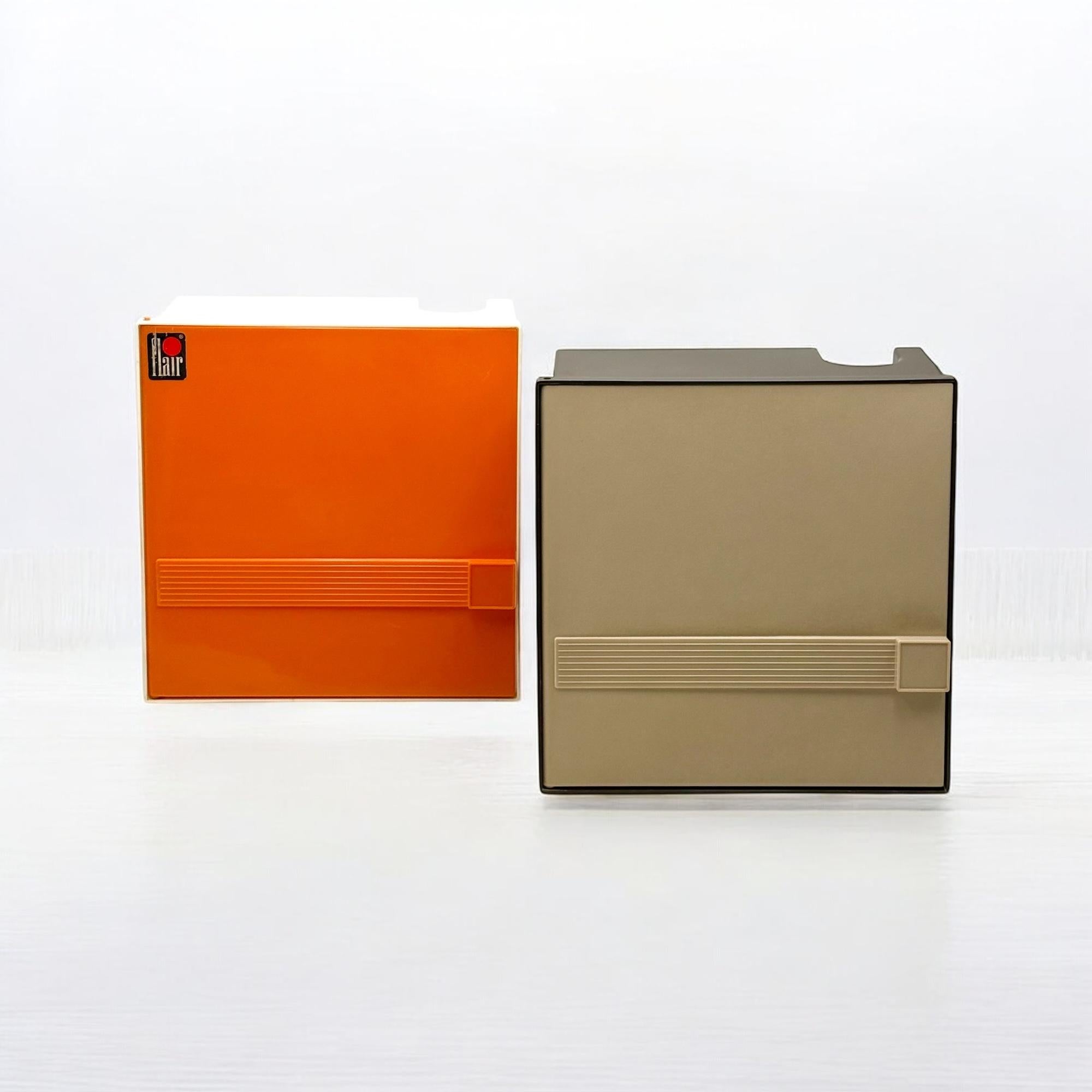 Flair Wall Cabinets in Plastic, Netherlands, 1970s For Sale 2