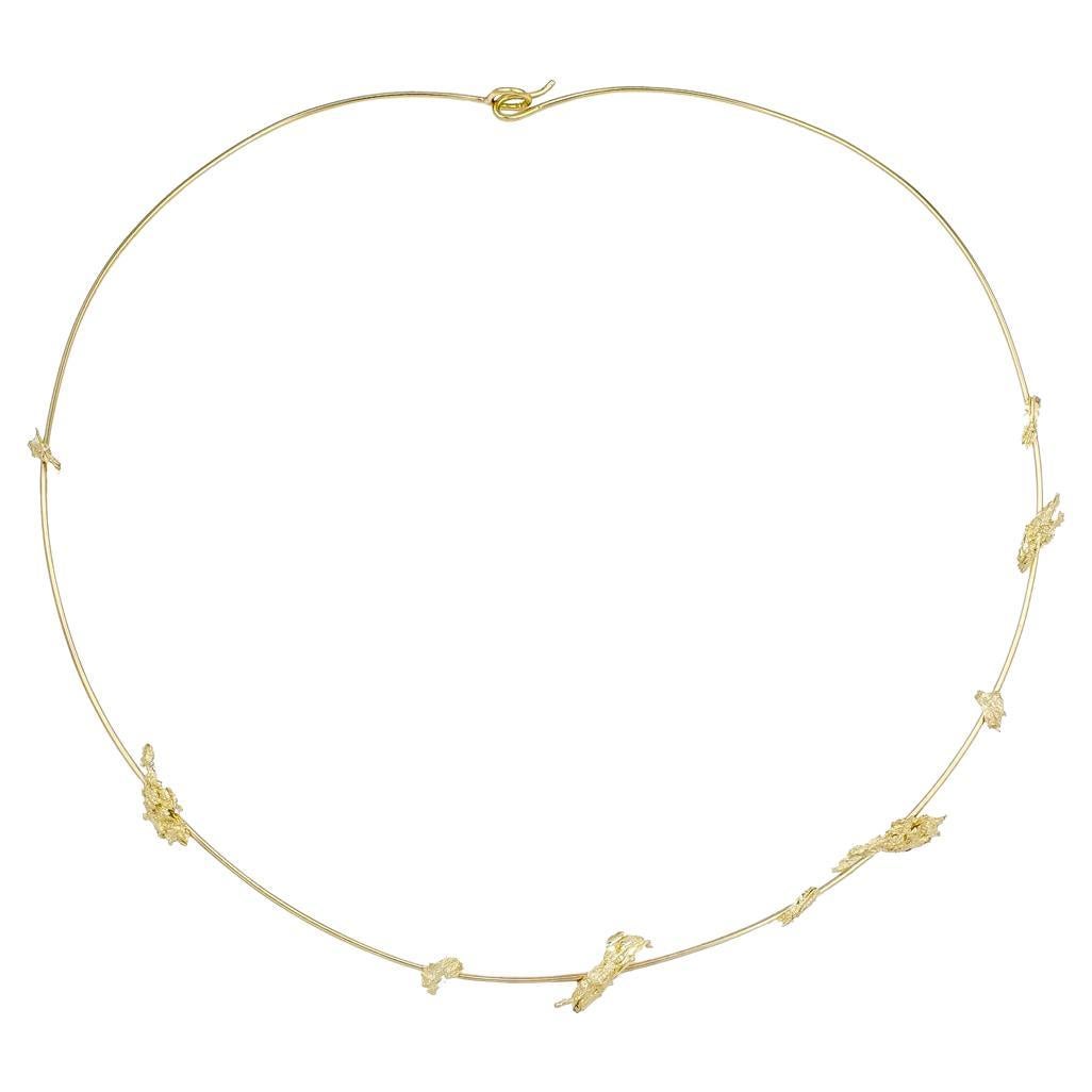 Flakes Thin Choker Necklace in 18K Gold