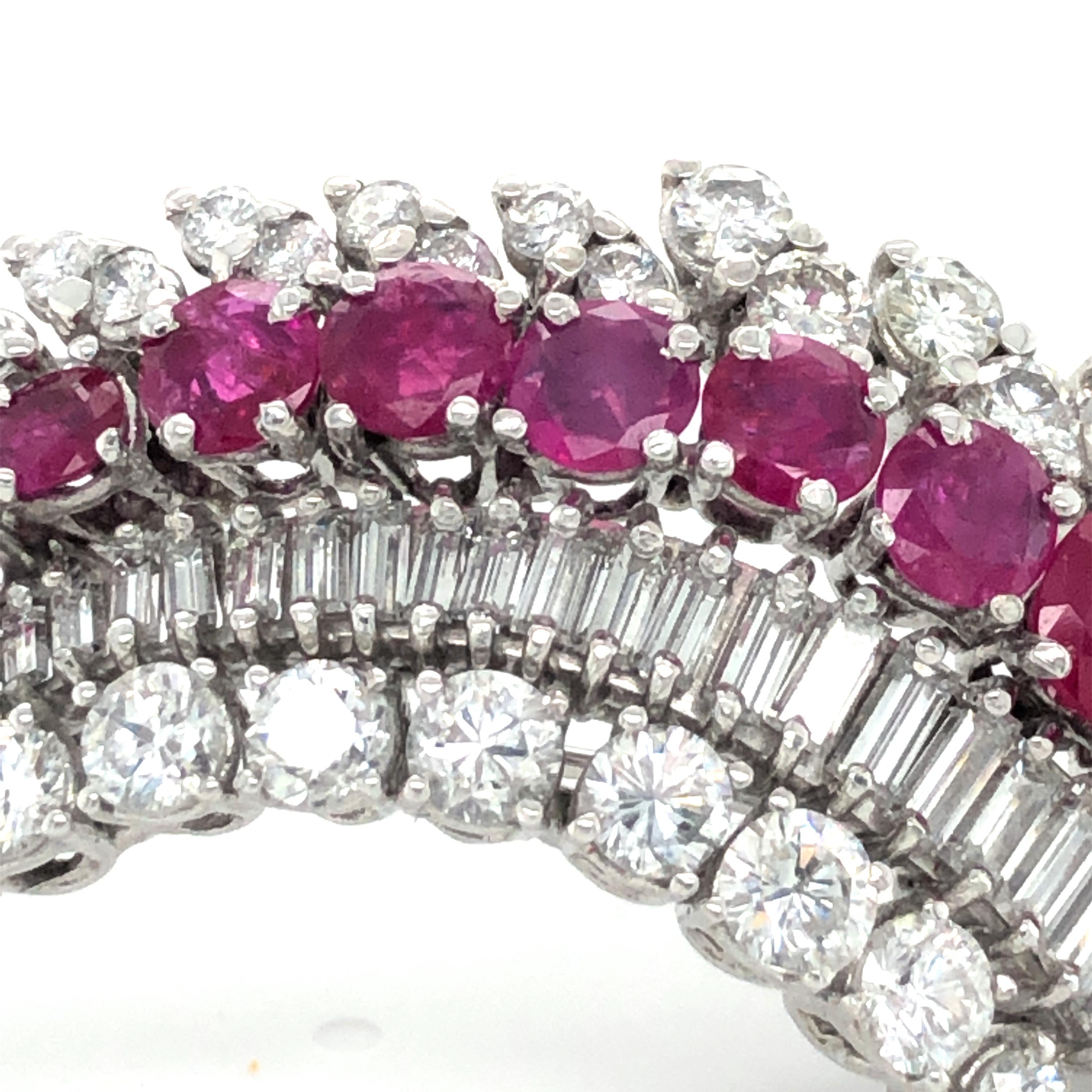 Flamboyant Ruby and Diamond Brooch in White Gold 18k For Sale 2