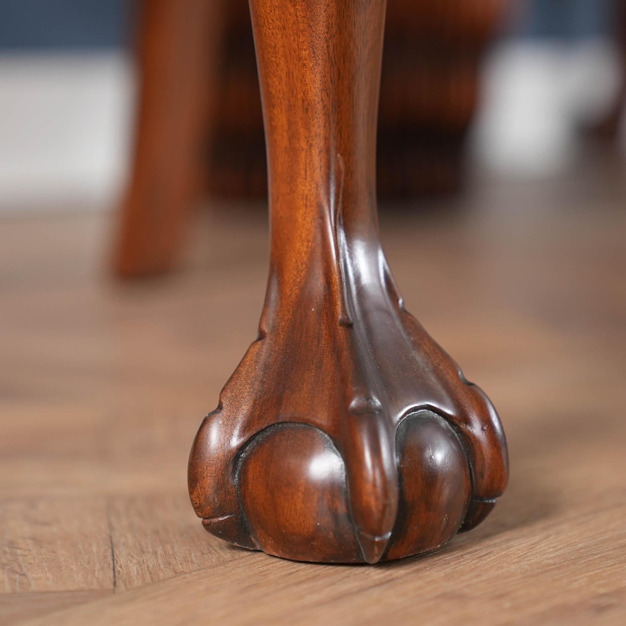 Sedie Chippendale con schienale a fiamma, set da 10 in vendita 5