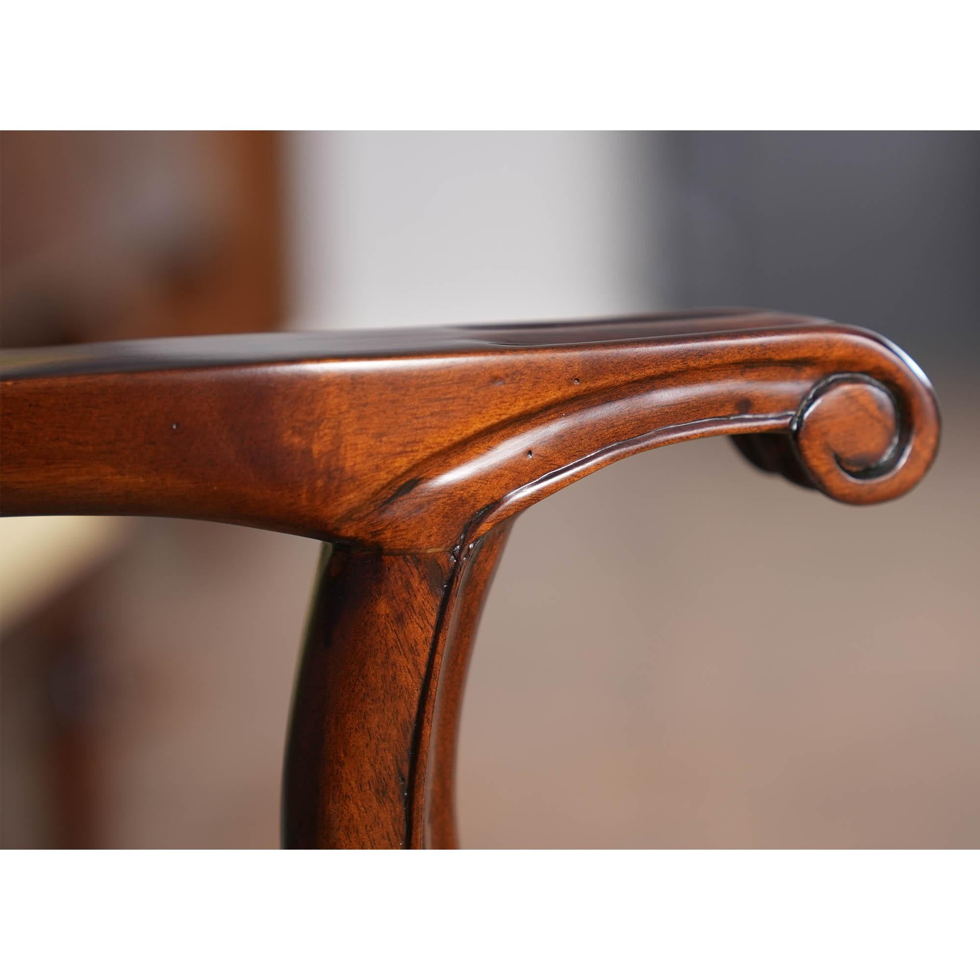 Sedie Chippendale con schienale a fiamma, set da 10 in vendita 8