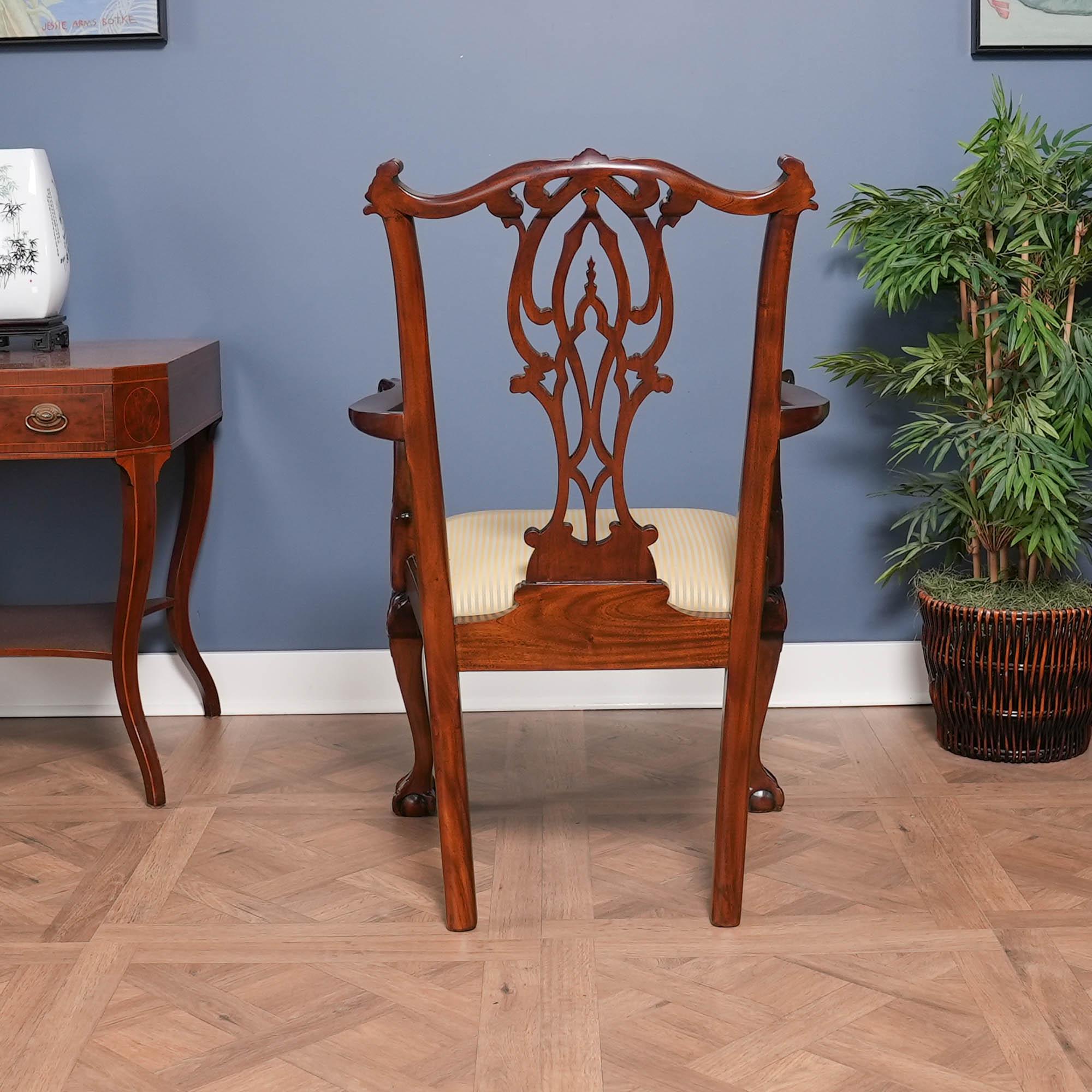 Sedie Chippendale con schienale a fiamma, set da 10 In condizioni Nuovo in vendita a Annville, PA